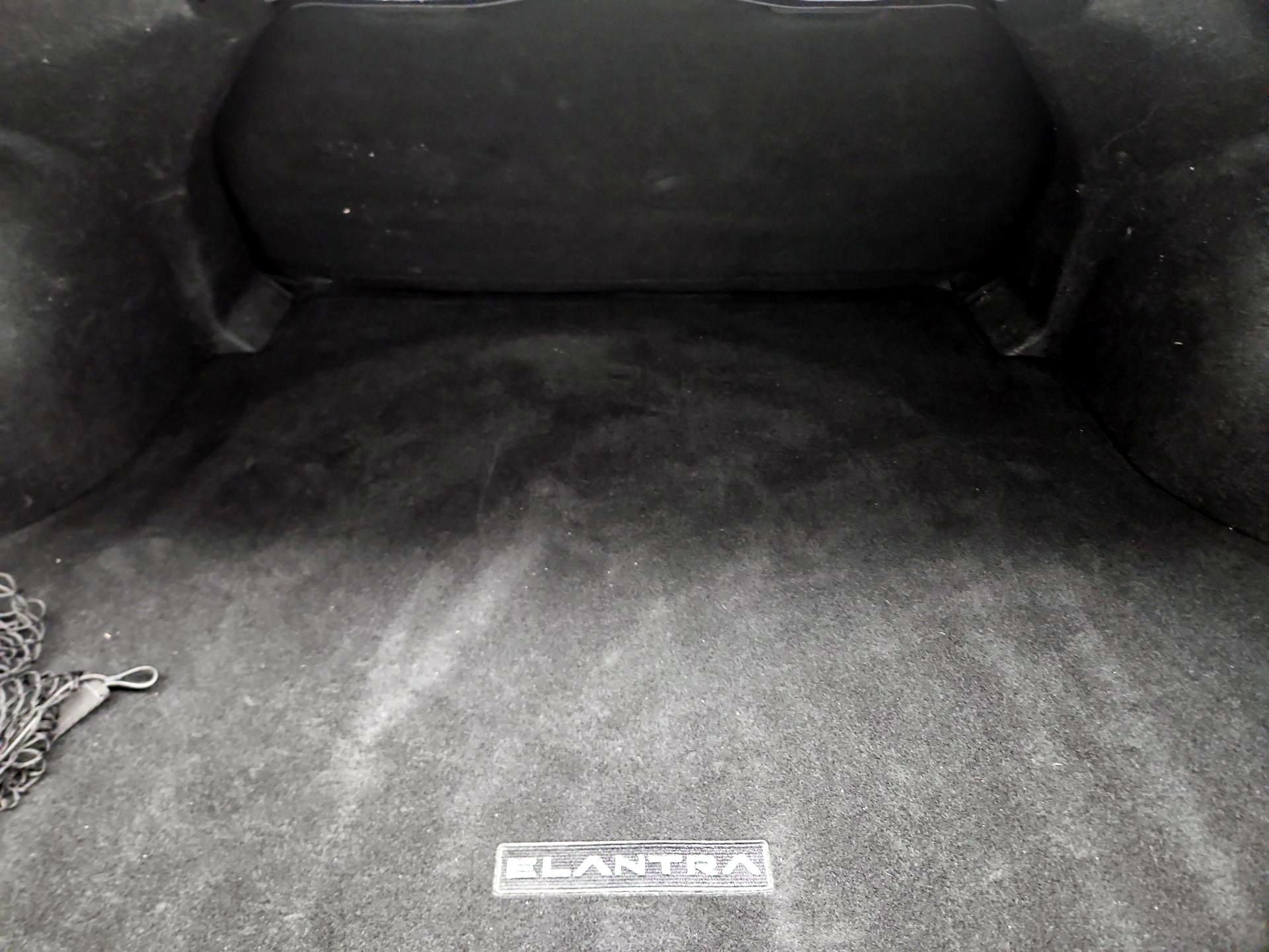 Thumbnail: 2021 Hyundai Elantra - 19