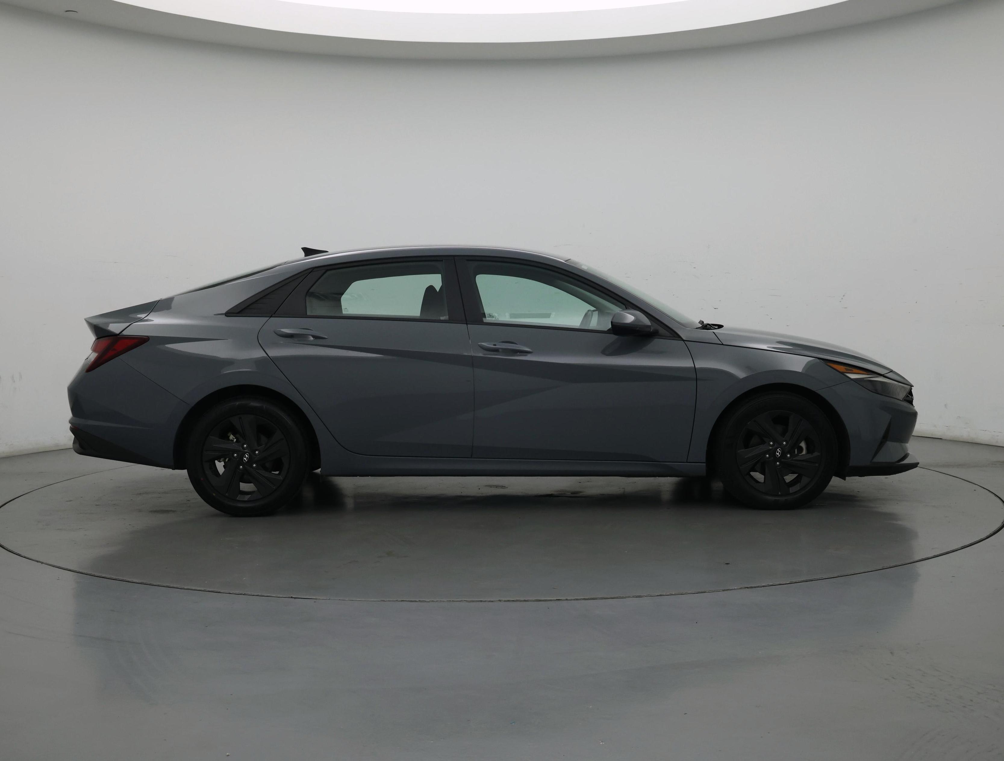 Thumbnail: 2021 Hyundai Elantra - 7