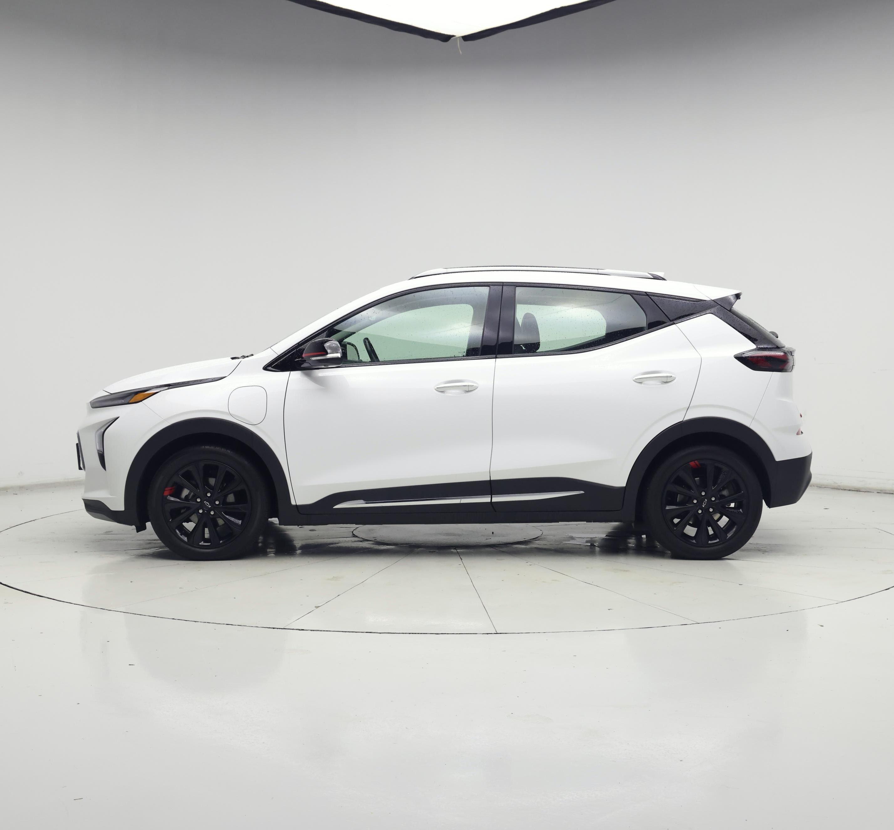 Thumbnail: 2023 Chevrolet Bolt EUV - 3