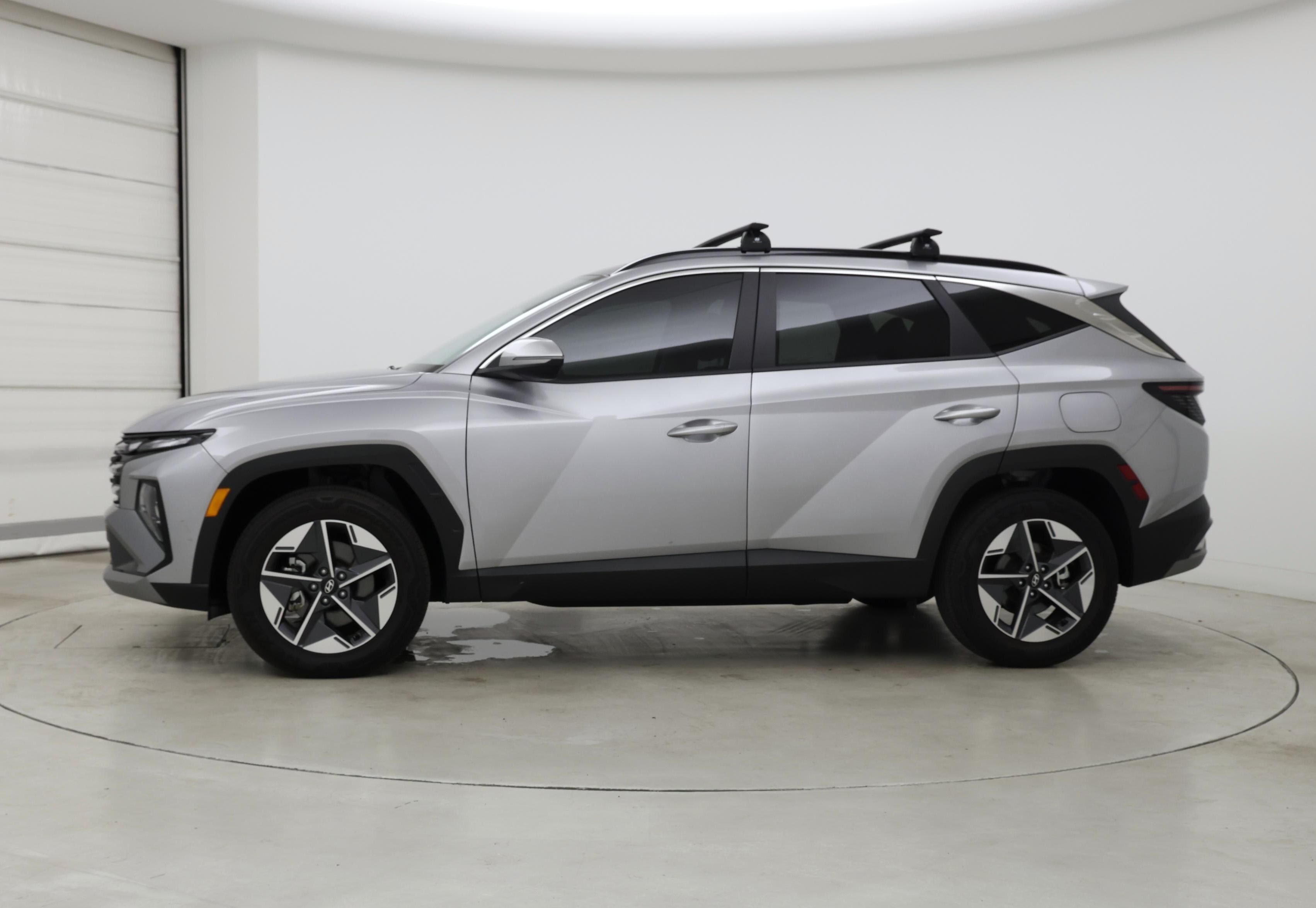Thumbnail: 2025 Hyundai Tucson - 3