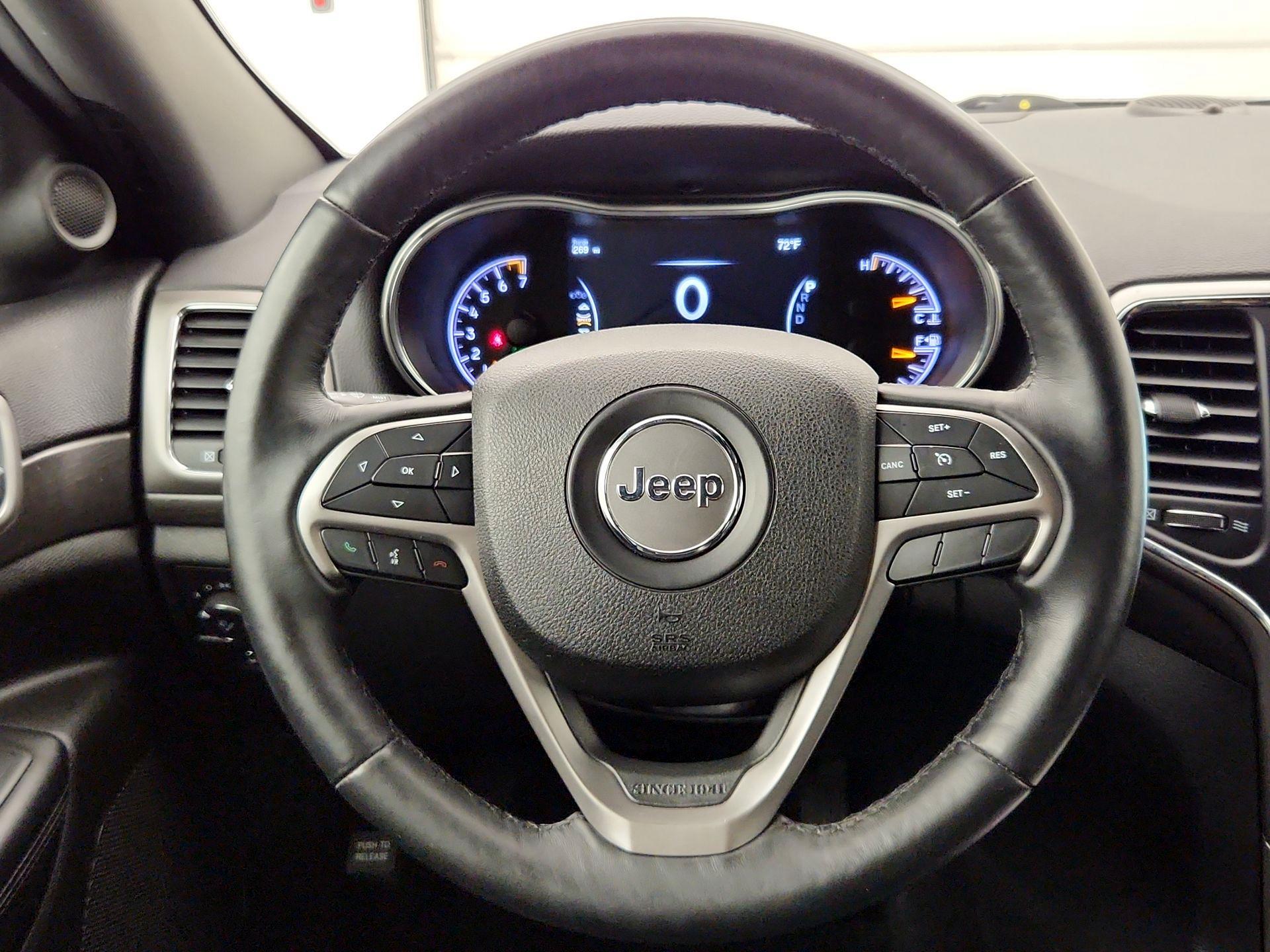 Thumbnail: 2018 Jeep Grand Cherokee - 10