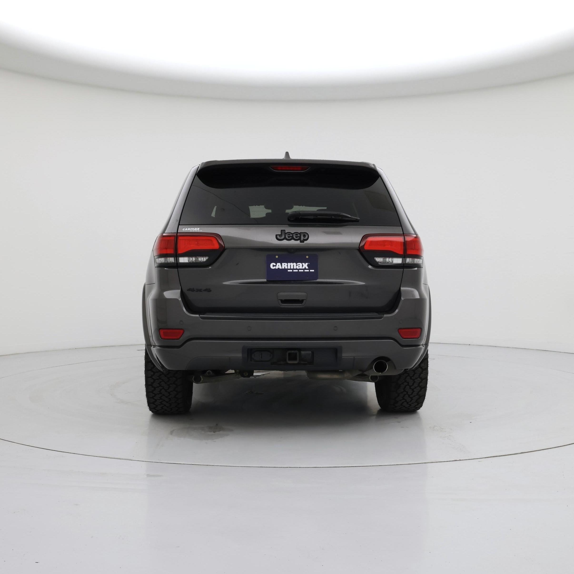 Thumbnail: 2018 Jeep Grand Cherokee - 6