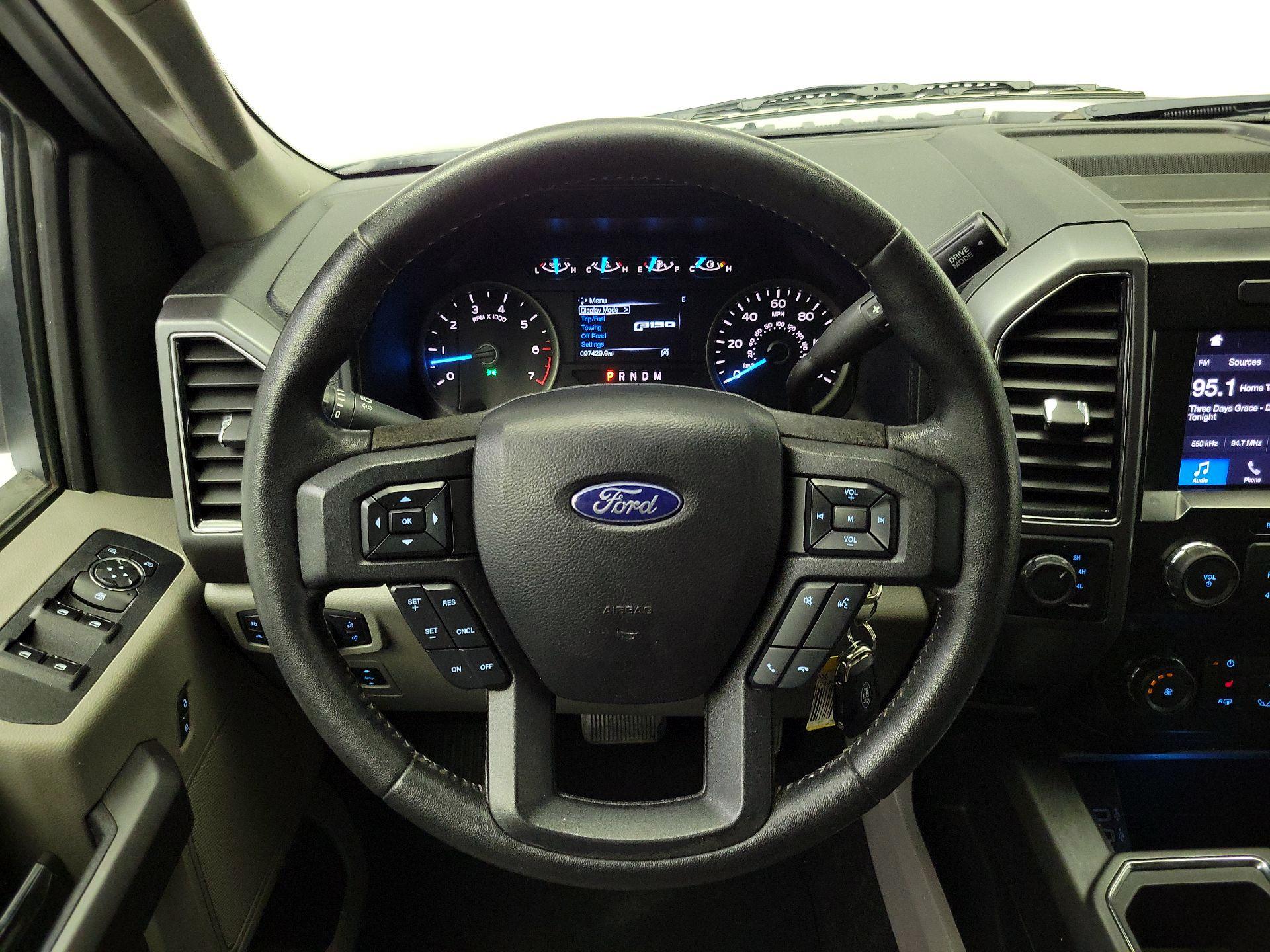 Thumbnail: 2019 Ford F-150 - 10