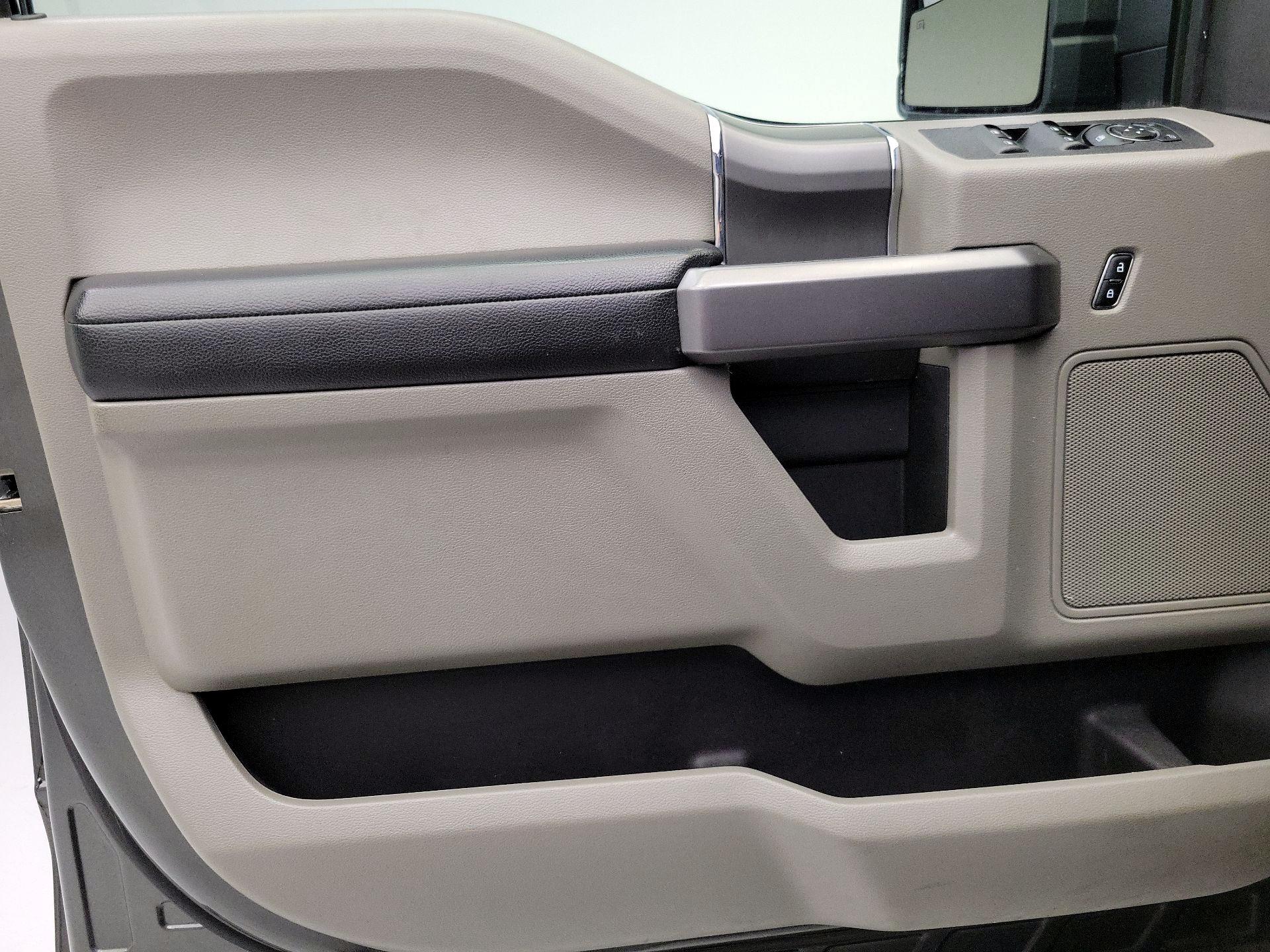 Thumbnail: 2019 Ford F-150 - 12
