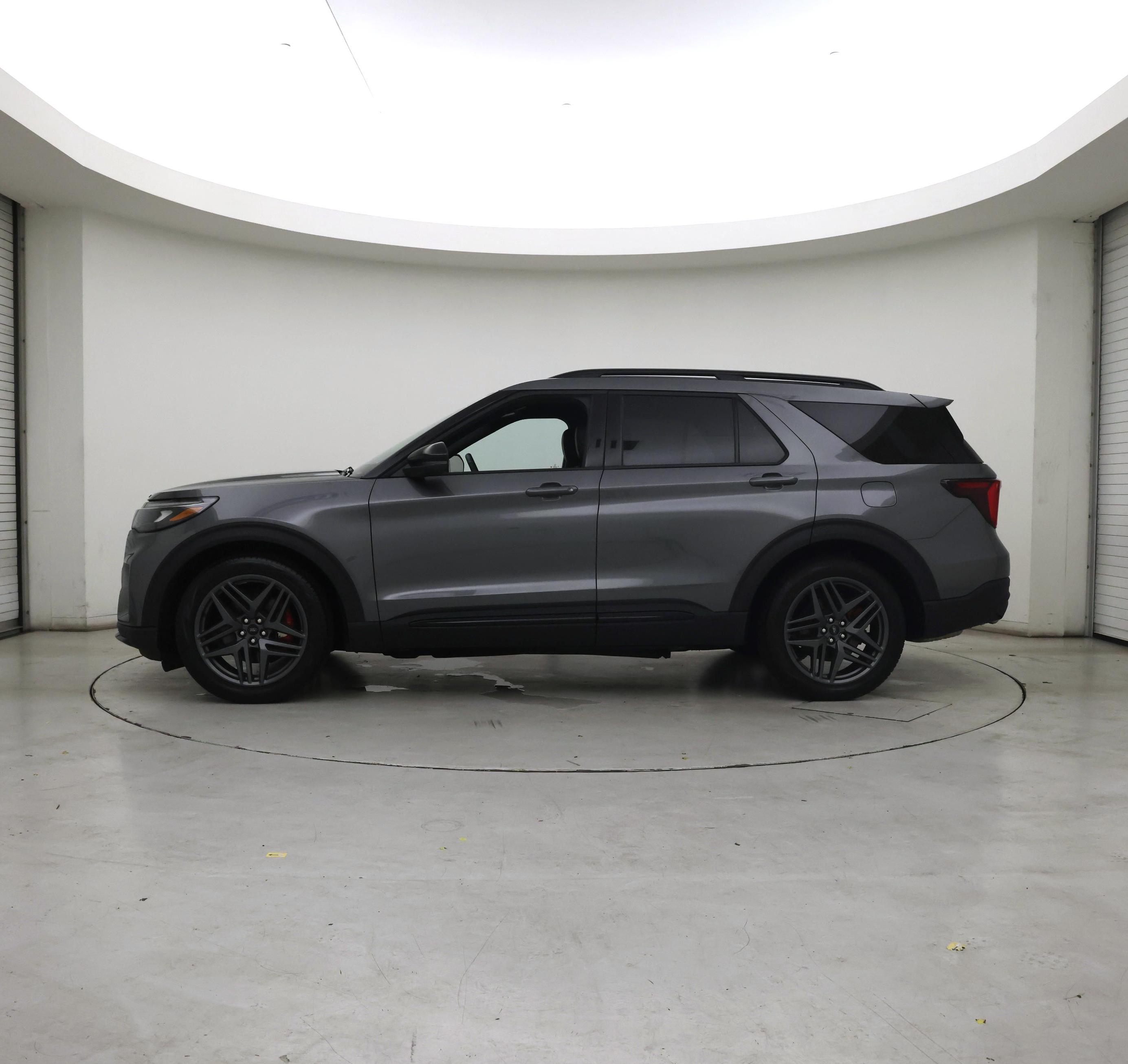 Thumbnail: 2025 Ford Explorer - 3