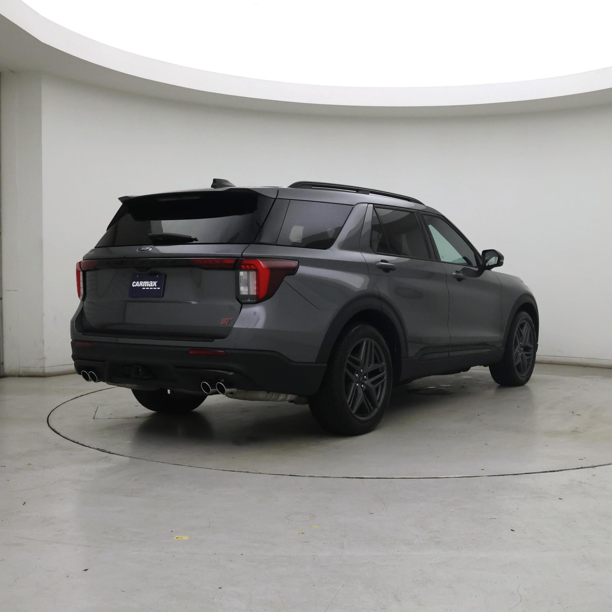 Thumbnail: 2025 Ford Explorer - 8