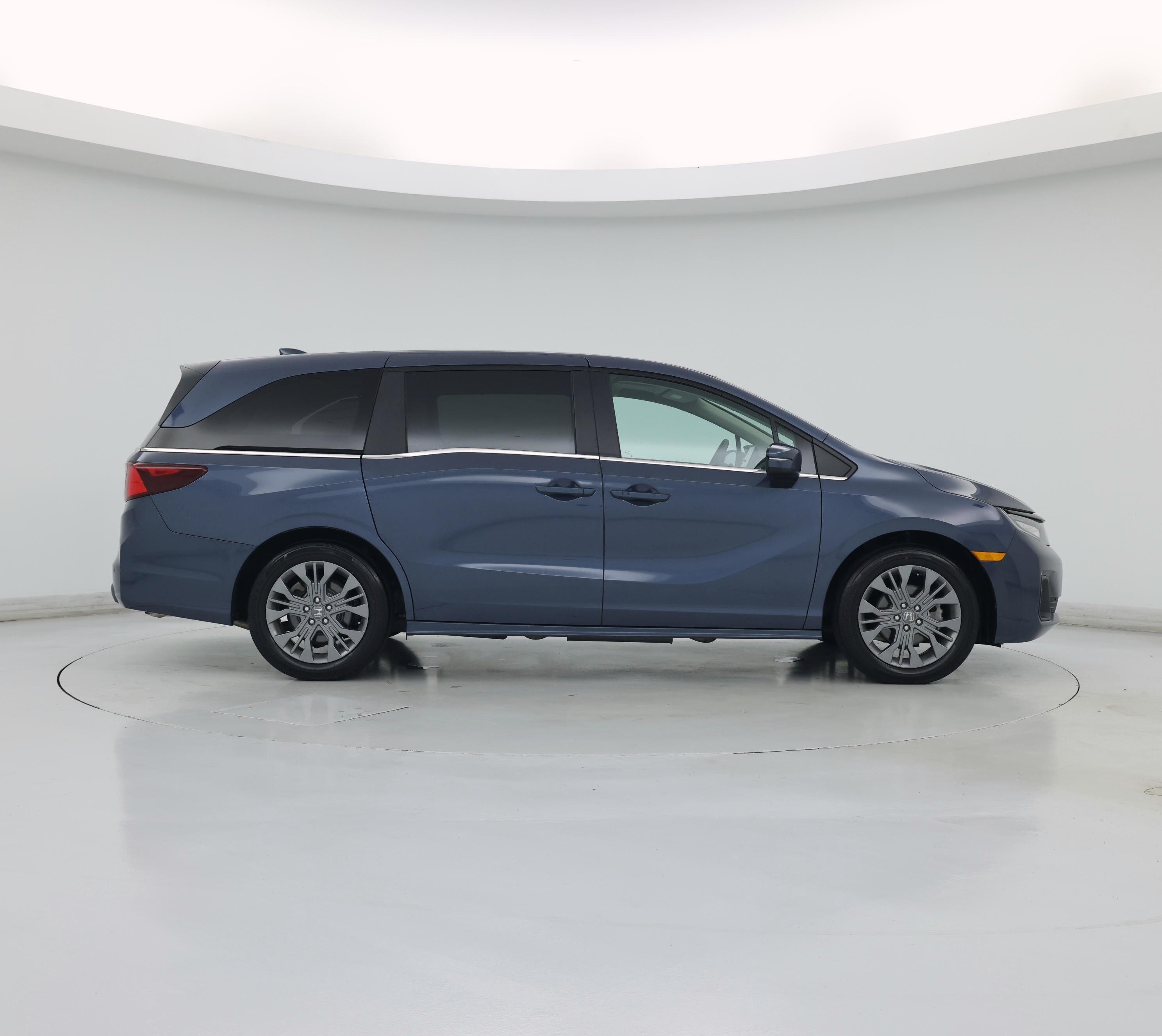 Thumbnail: 2026 Honda Odyssey - 7
