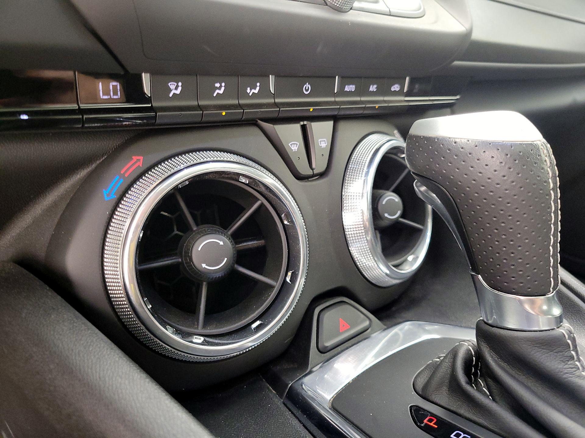 Thumbnail: 2020 Chevrolet Camaro - 16