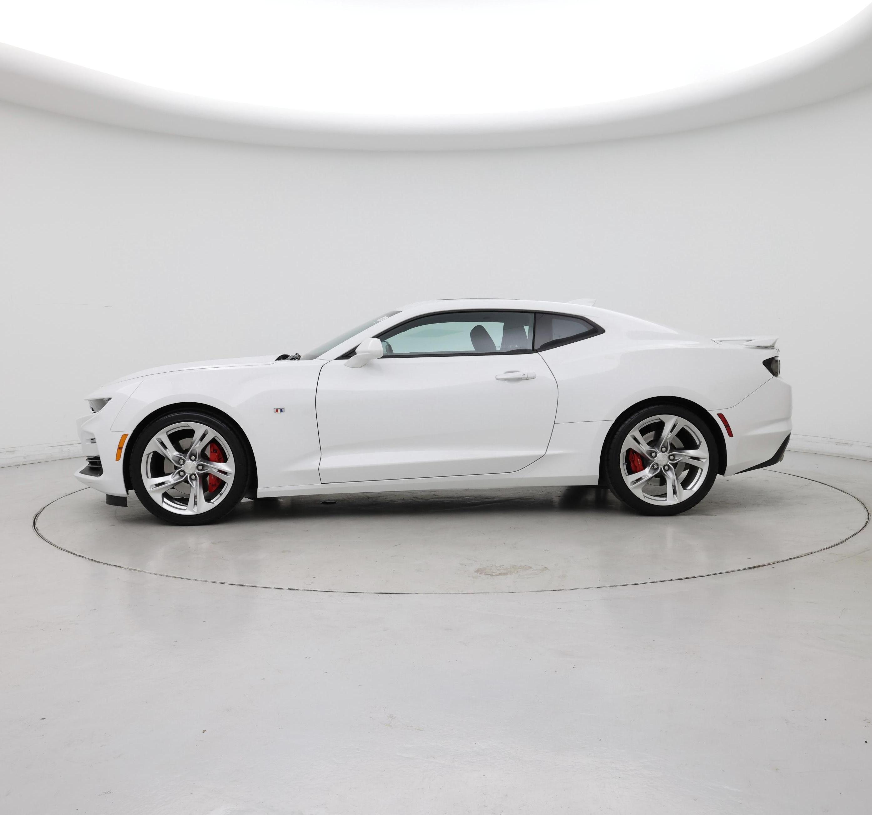 Thumbnail: 2020 Chevrolet Camaro - 3