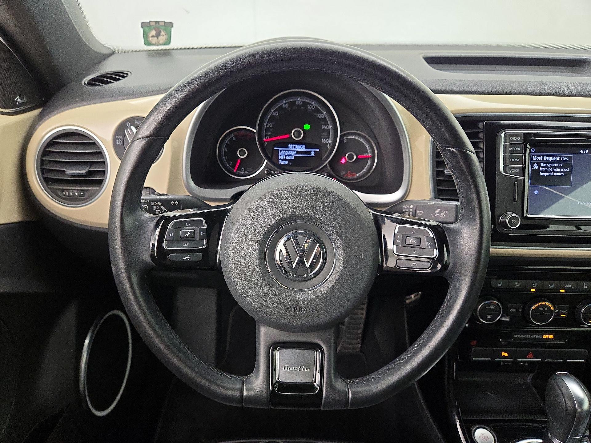 Thumbnail: 2019 Volkswagen Beetle - 10
