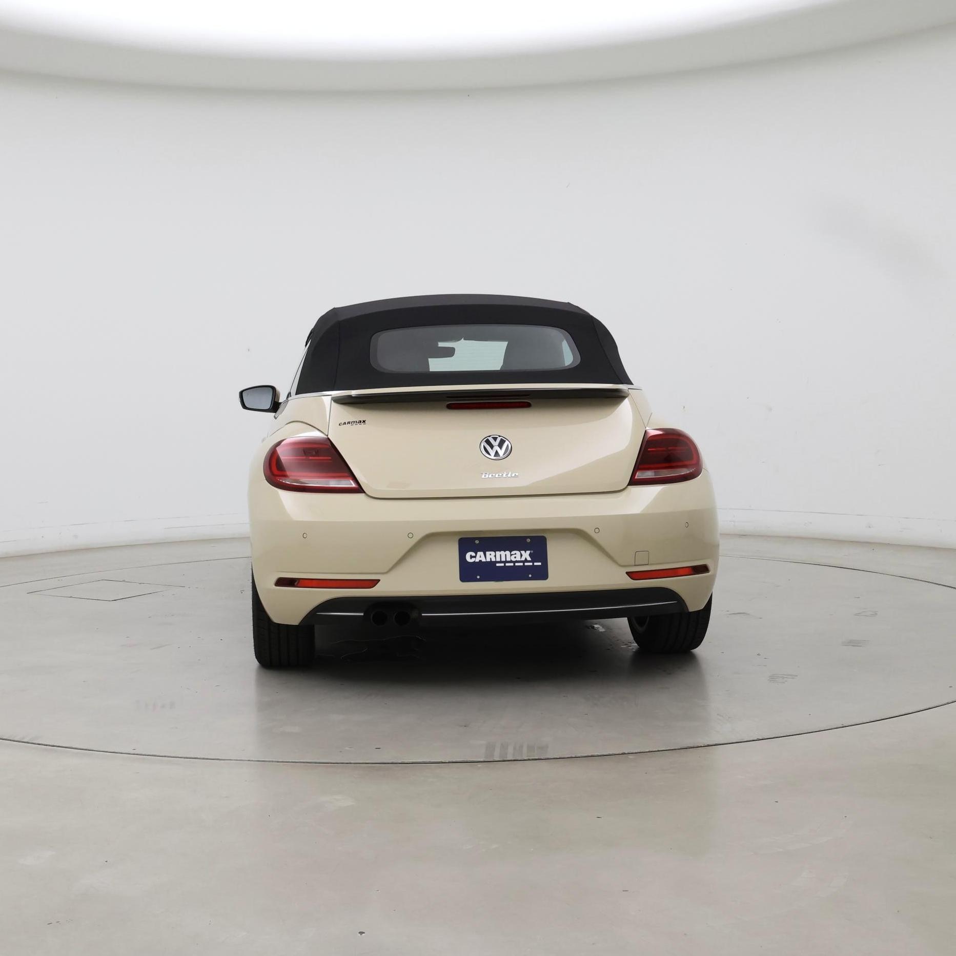 Thumbnail: 2019 Volkswagen Beetle - 6