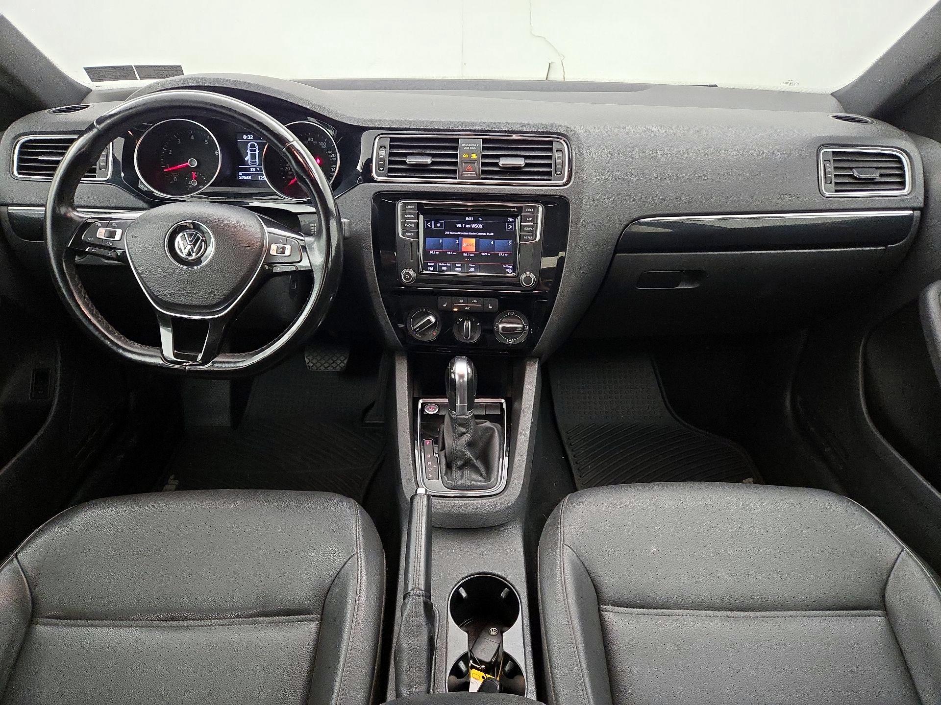 Thumbnail: 2018 Volkswagen Jetta - 9
