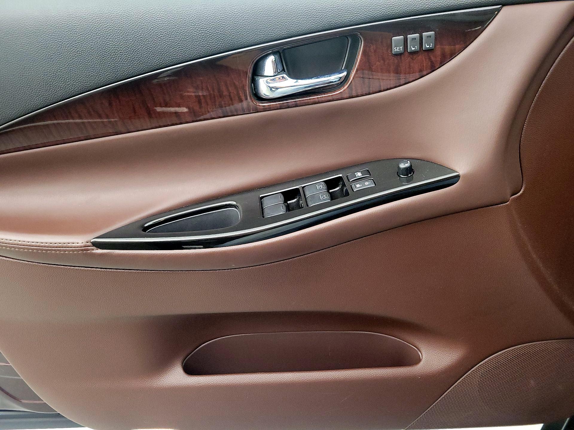 Thumbnail: 2016 INFINITI QX50 - 12