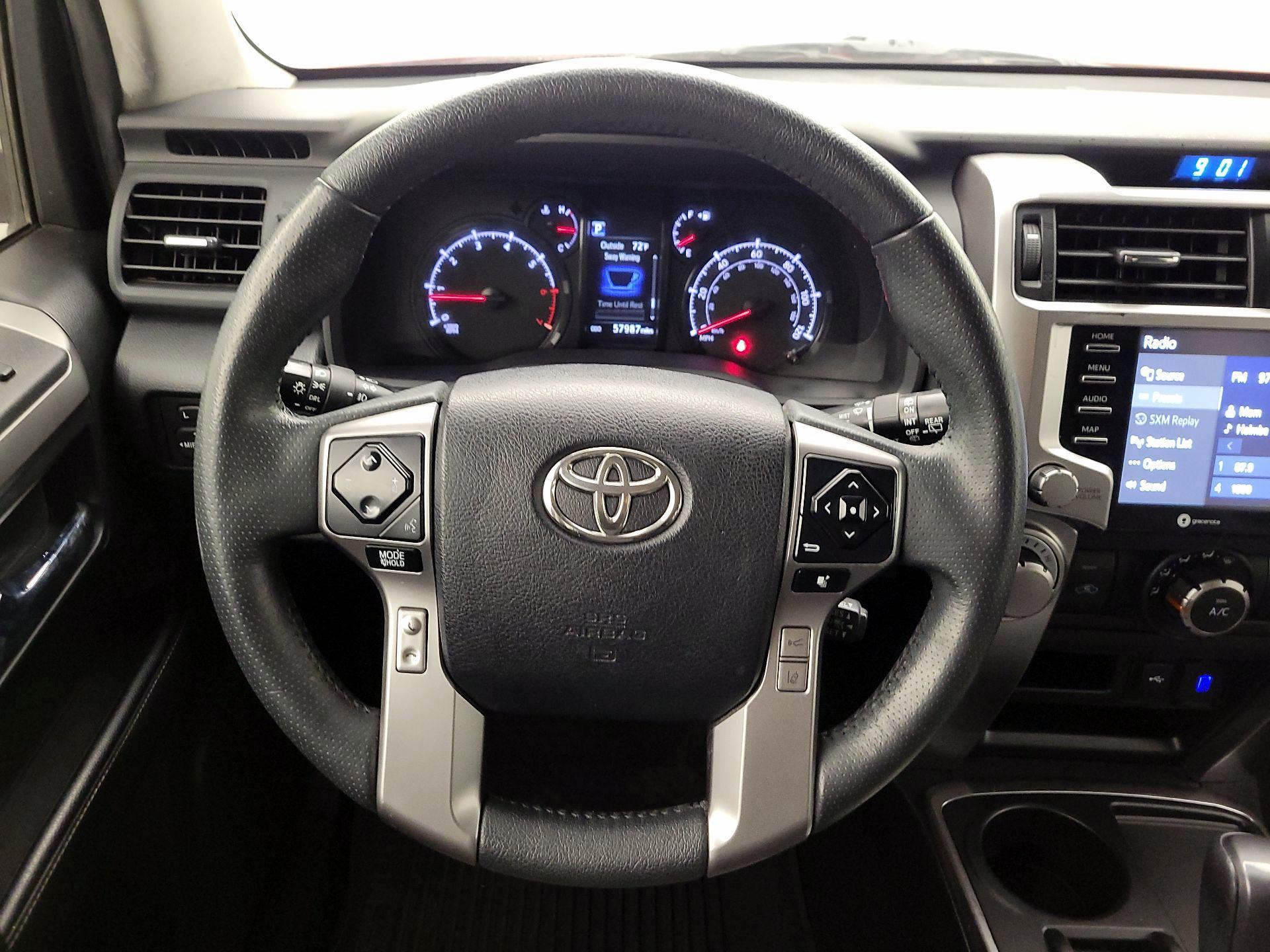 Thumbnail: 2021 Toyota 4Runner - 10