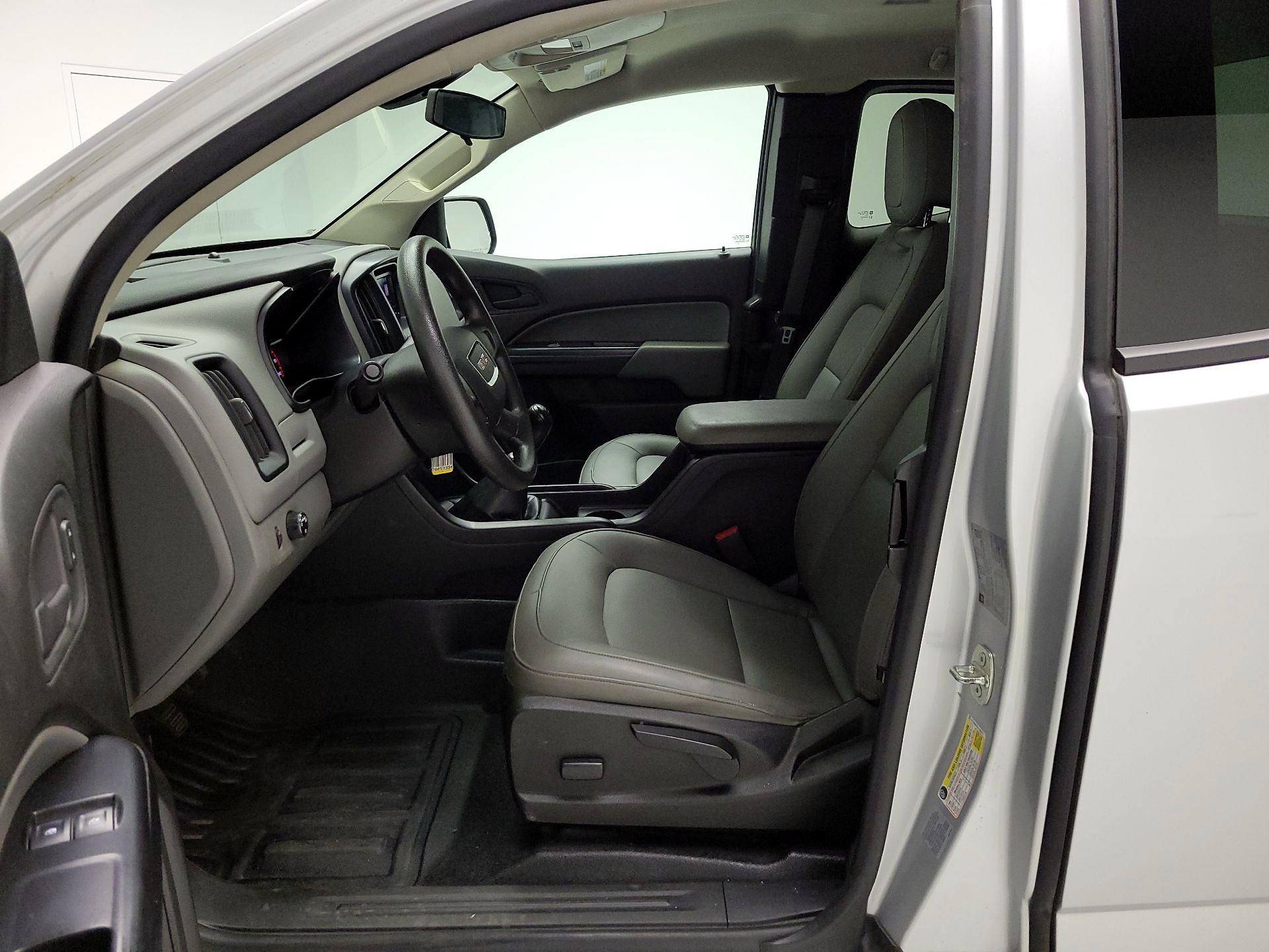 Thumbnail: 2016 GMC Canyon - 11