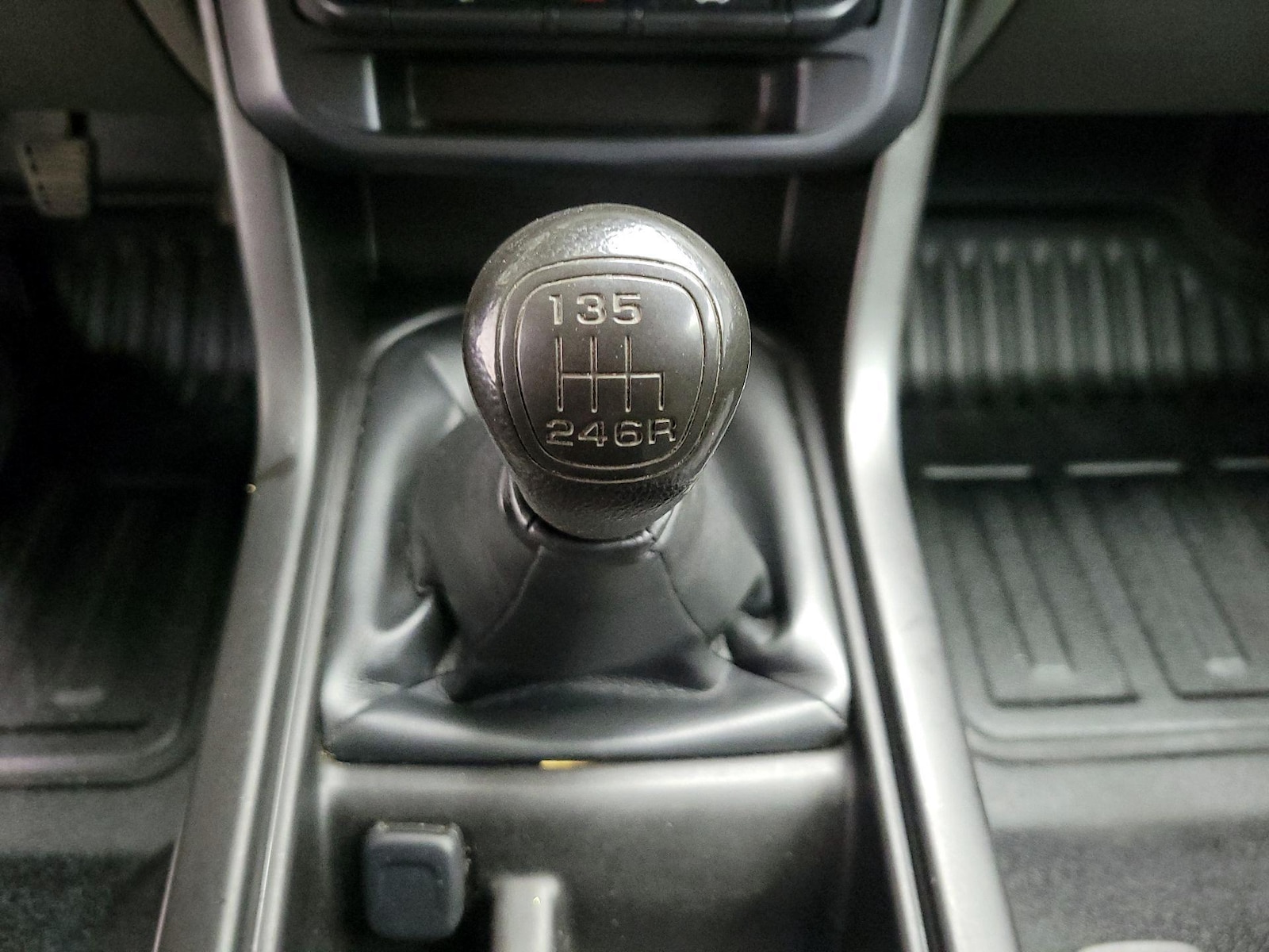 2016 GMC Canyon SL - Photo 16
