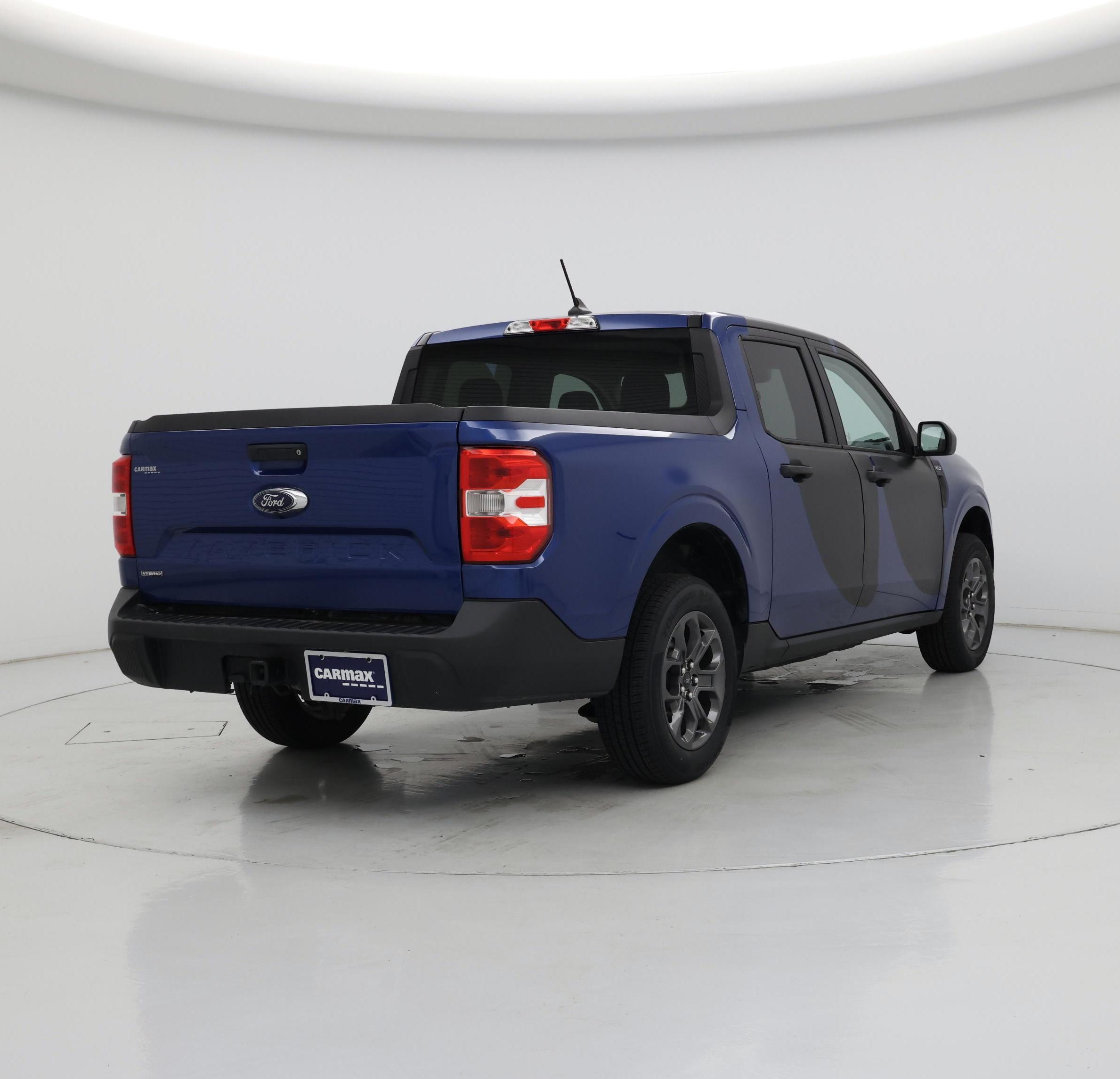 Thumbnail: 2023 Ford Maverick - 8