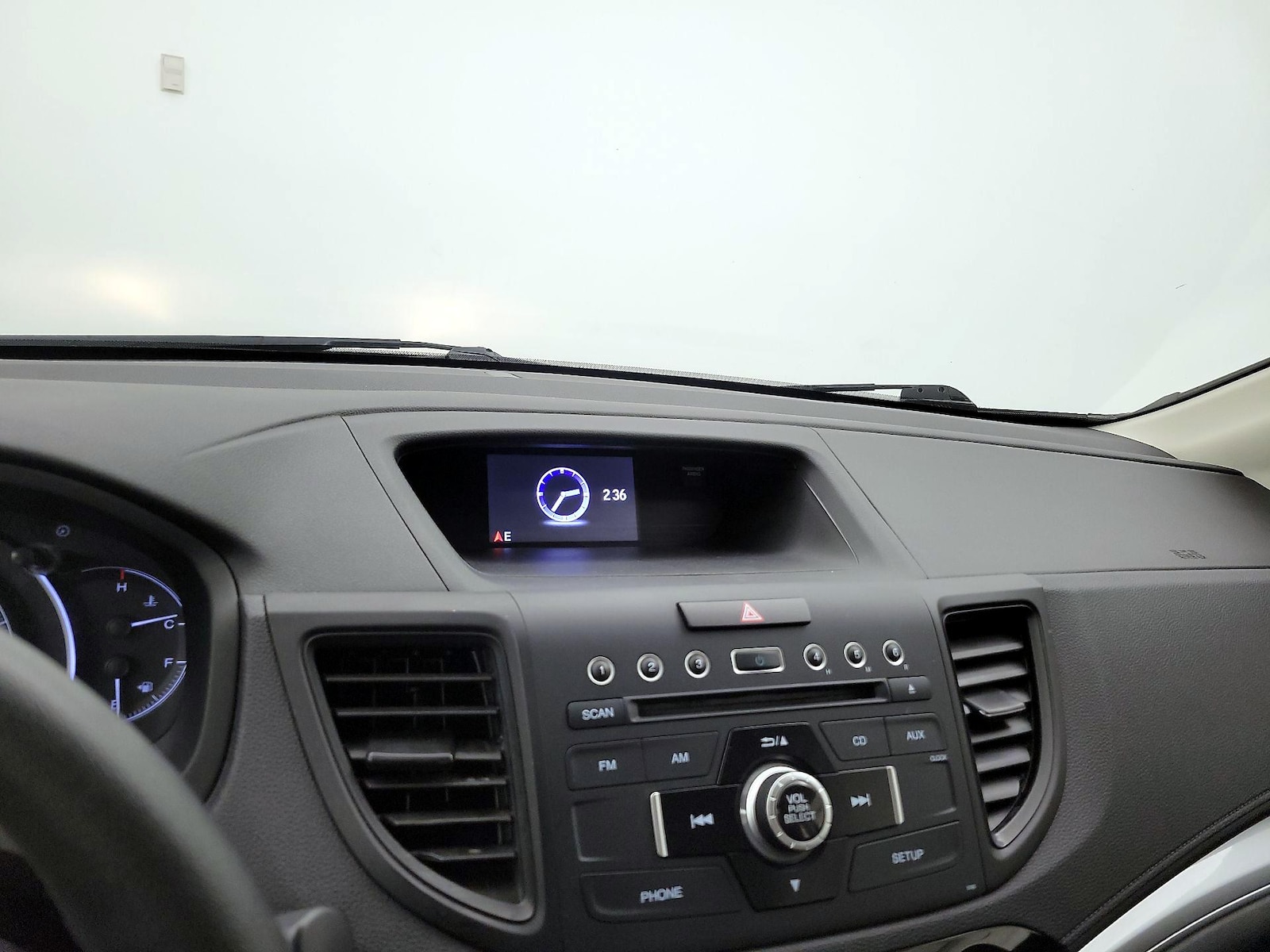 2015 Honda CR-V LX - Photo 16
