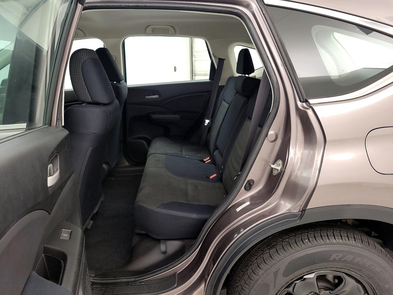2015 Honda CR-V LX - Photo 19