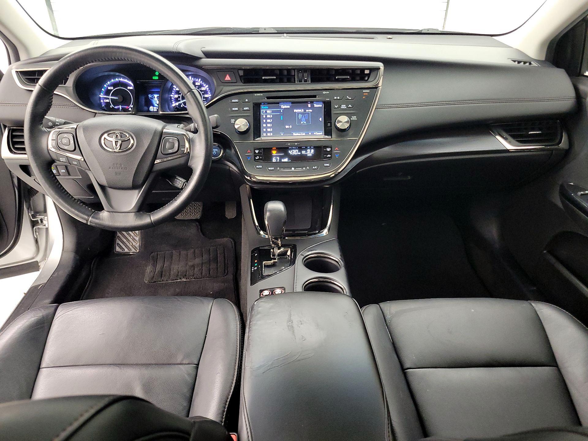 Thumbnail: 2016 Toyota Avalon - 9