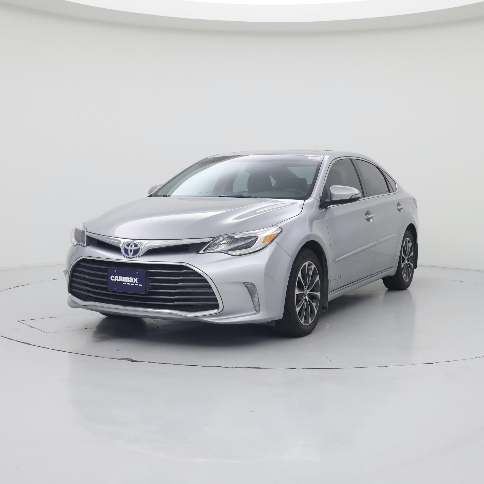 Thumbnail: 2016 Toyota Avalon - 4