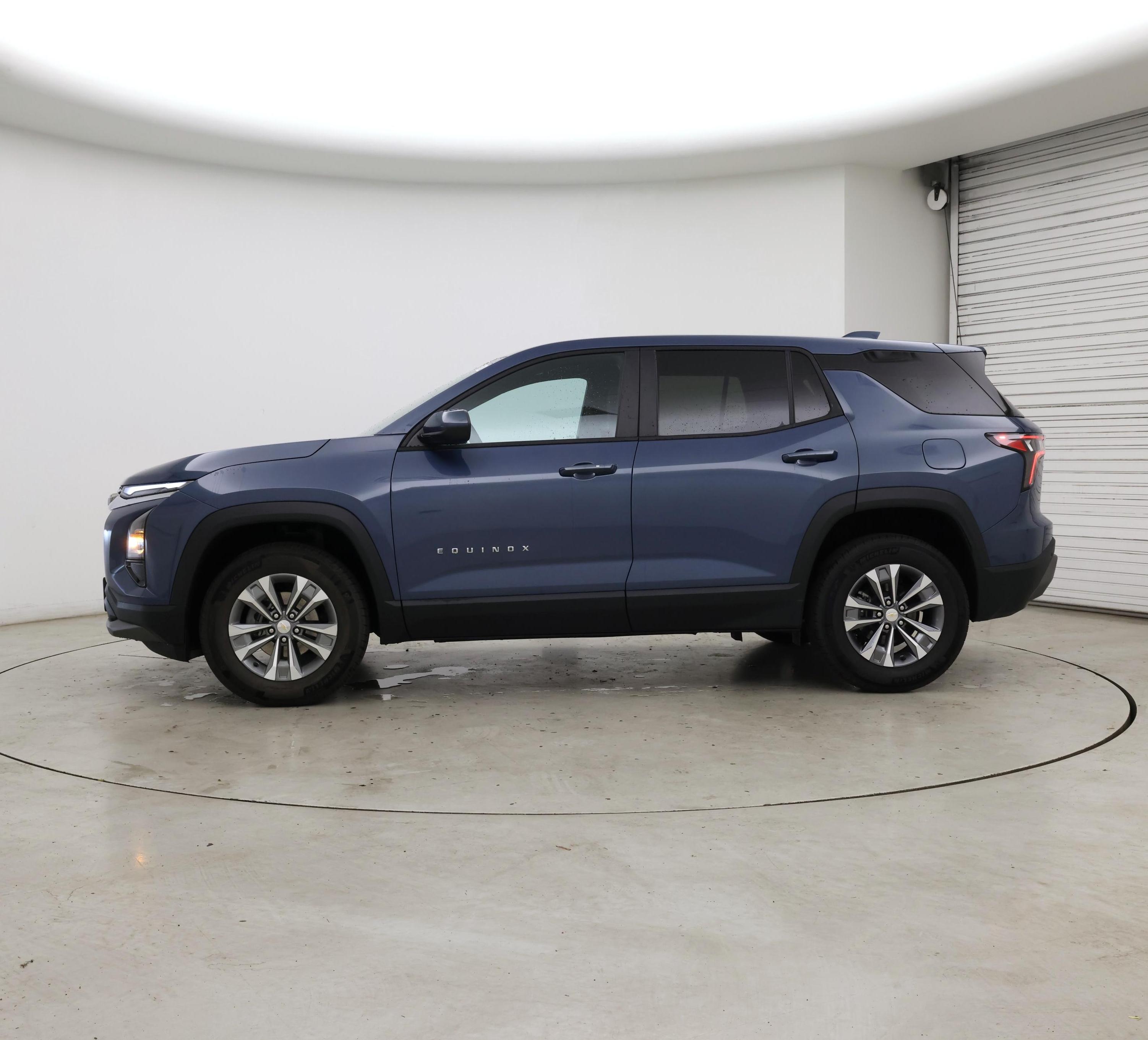 Thumbnail: 2026 Chevrolet Equinox - 3