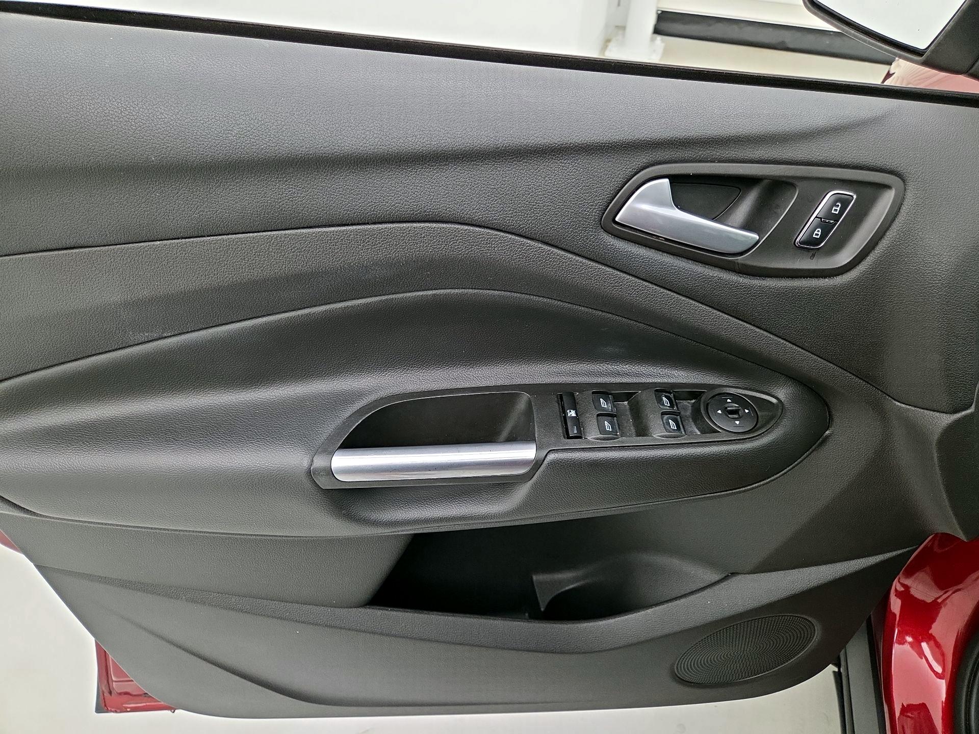 Thumbnail: 2014 Ford Escape - 12