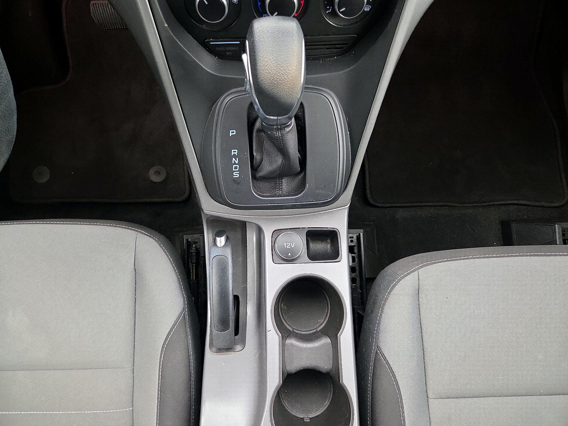 Thumbnail: 2014 Ford Escape - 17