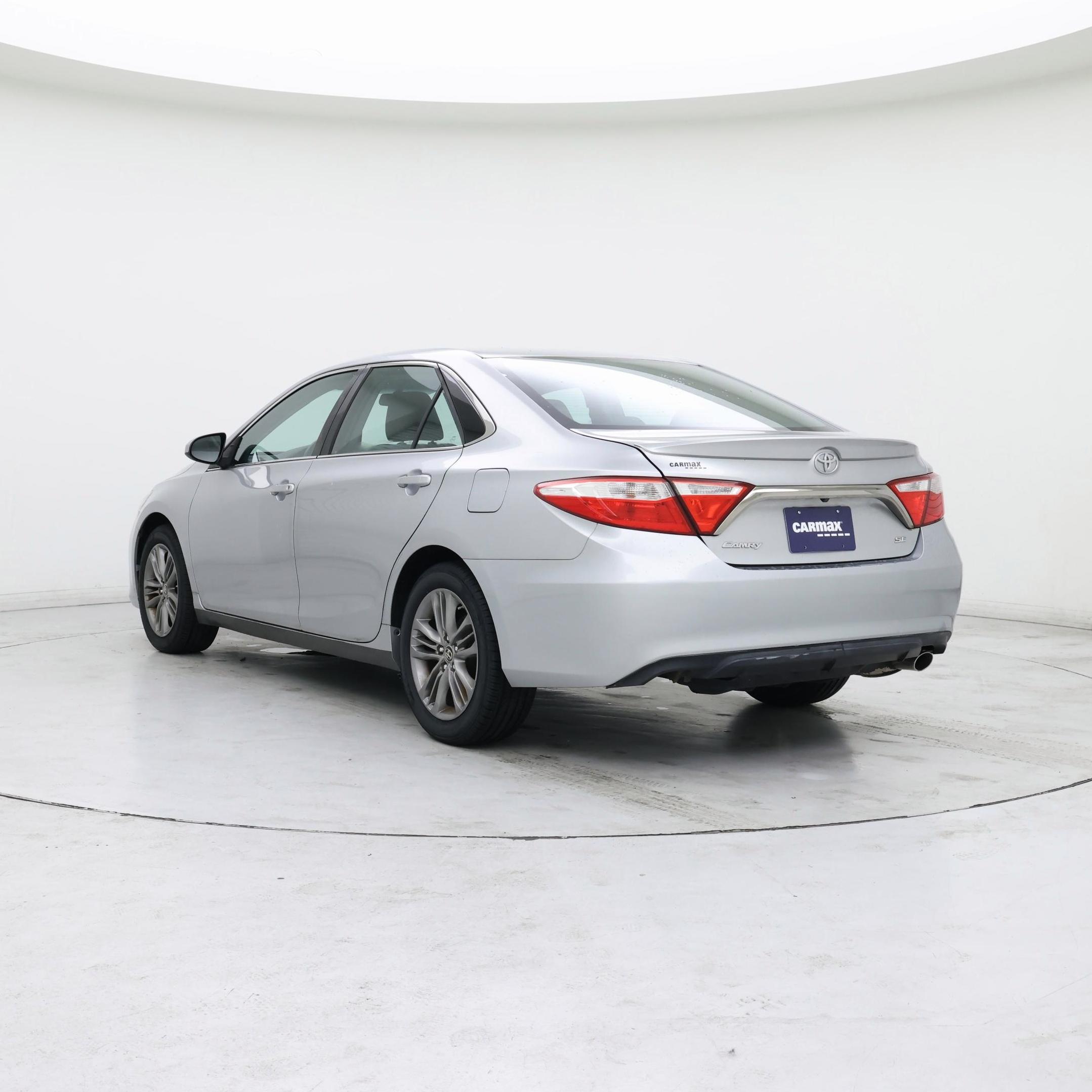 Thumbnail: 2015 Toyota Camry - 2