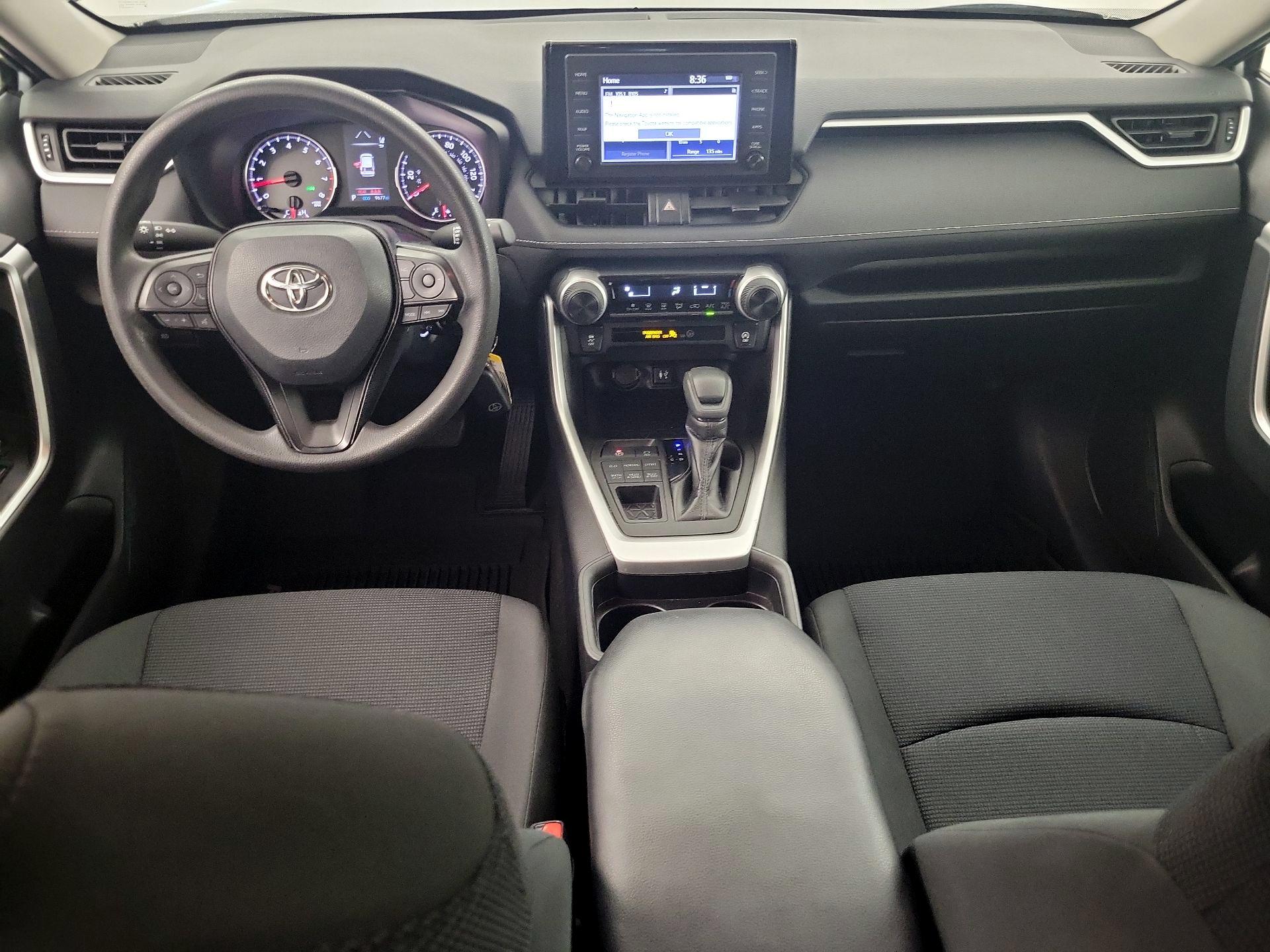 Thumbnail: 2019 Toyota RAV4 - 9