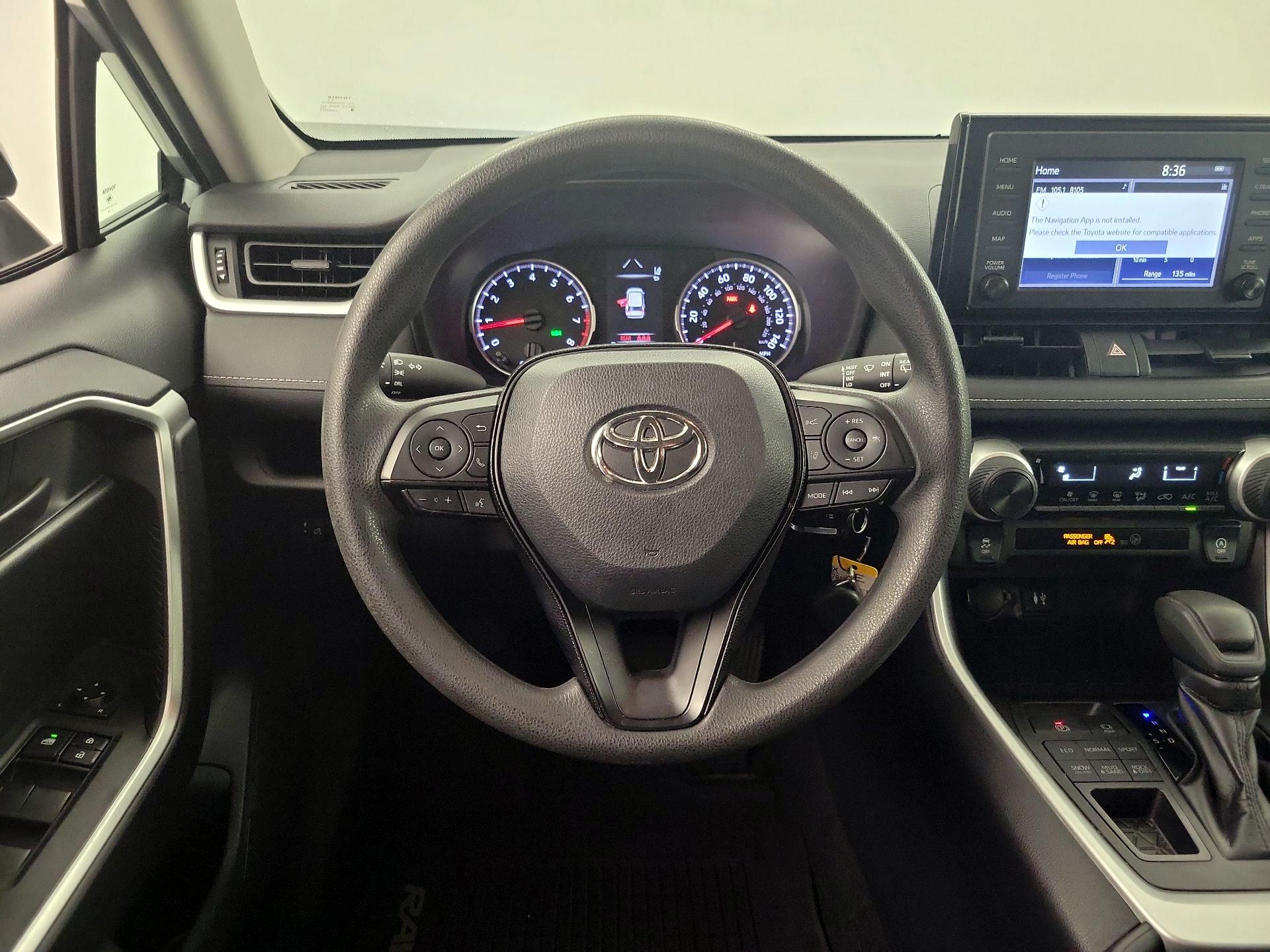 Thumbnail: 2019 Toyota RAV4 - 10