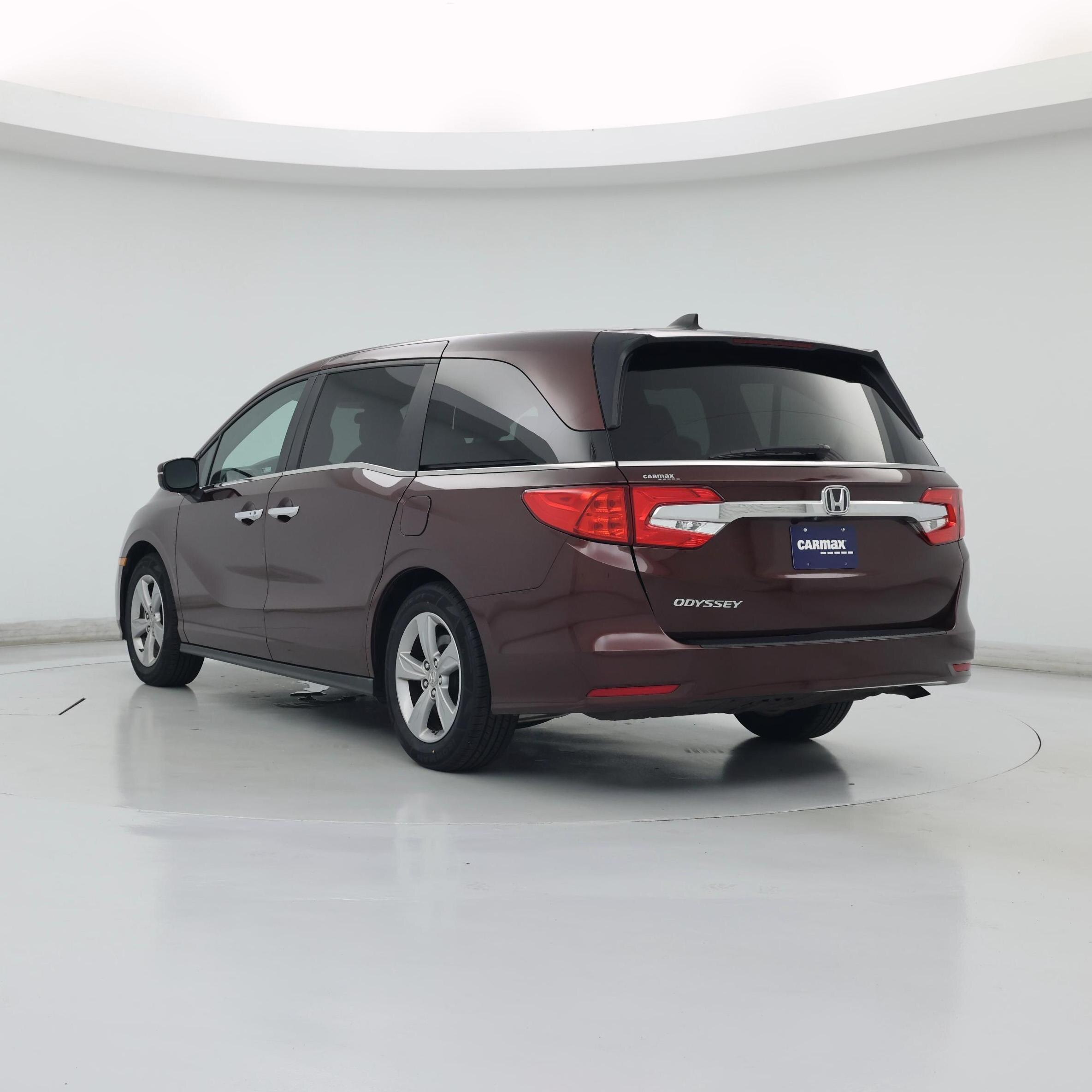 Thumbnail: 2019 Honda Odyssey - 2