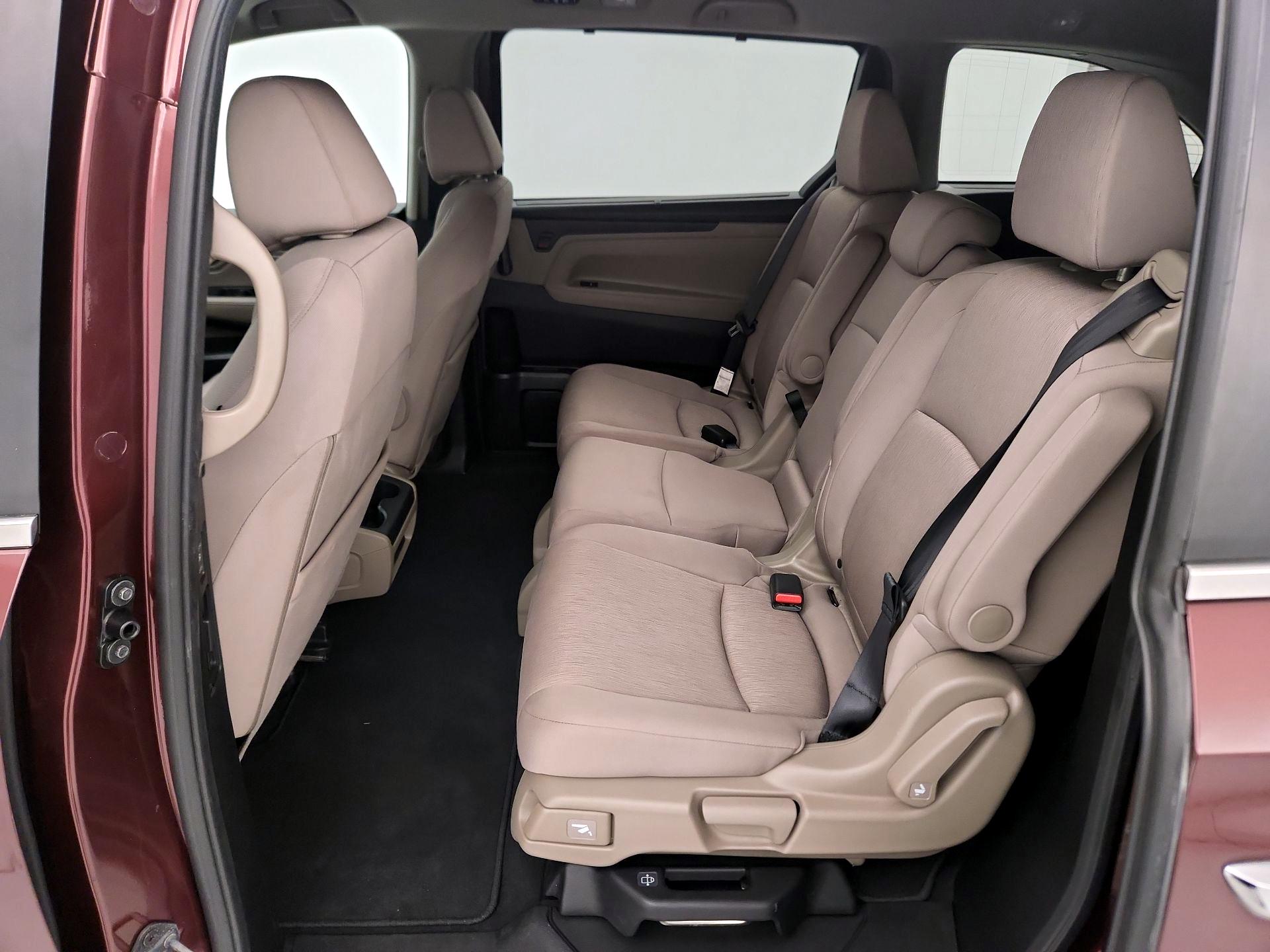 Thumbnail: 2019 Honda Odyssey - 19