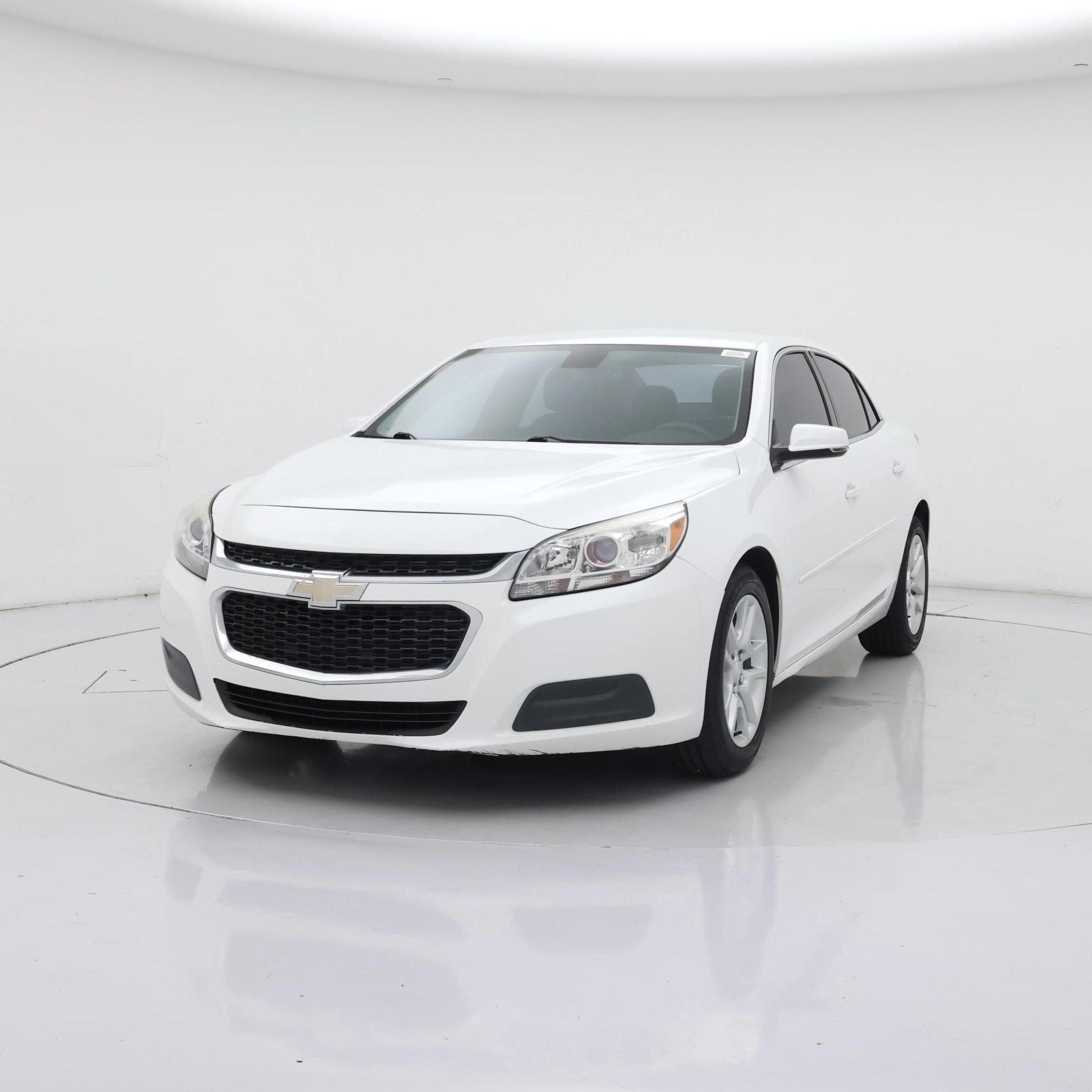 Thumbnail: 2016 Chevrolet Malibu - 4
