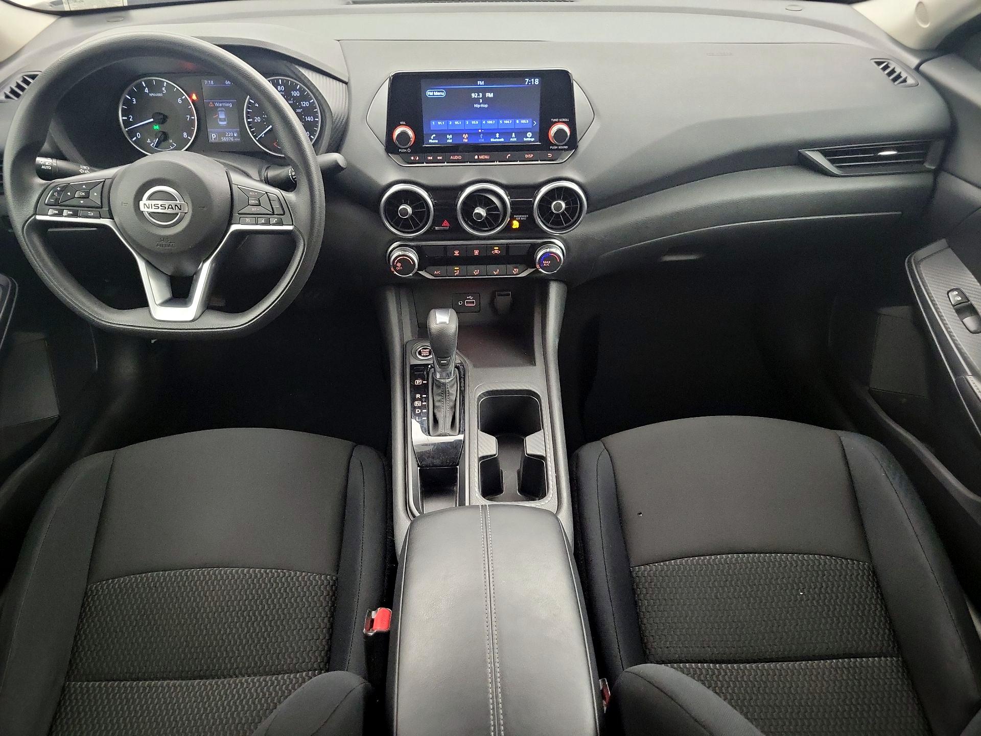 Thumbnail: 2022 Nissan Sentra - 9