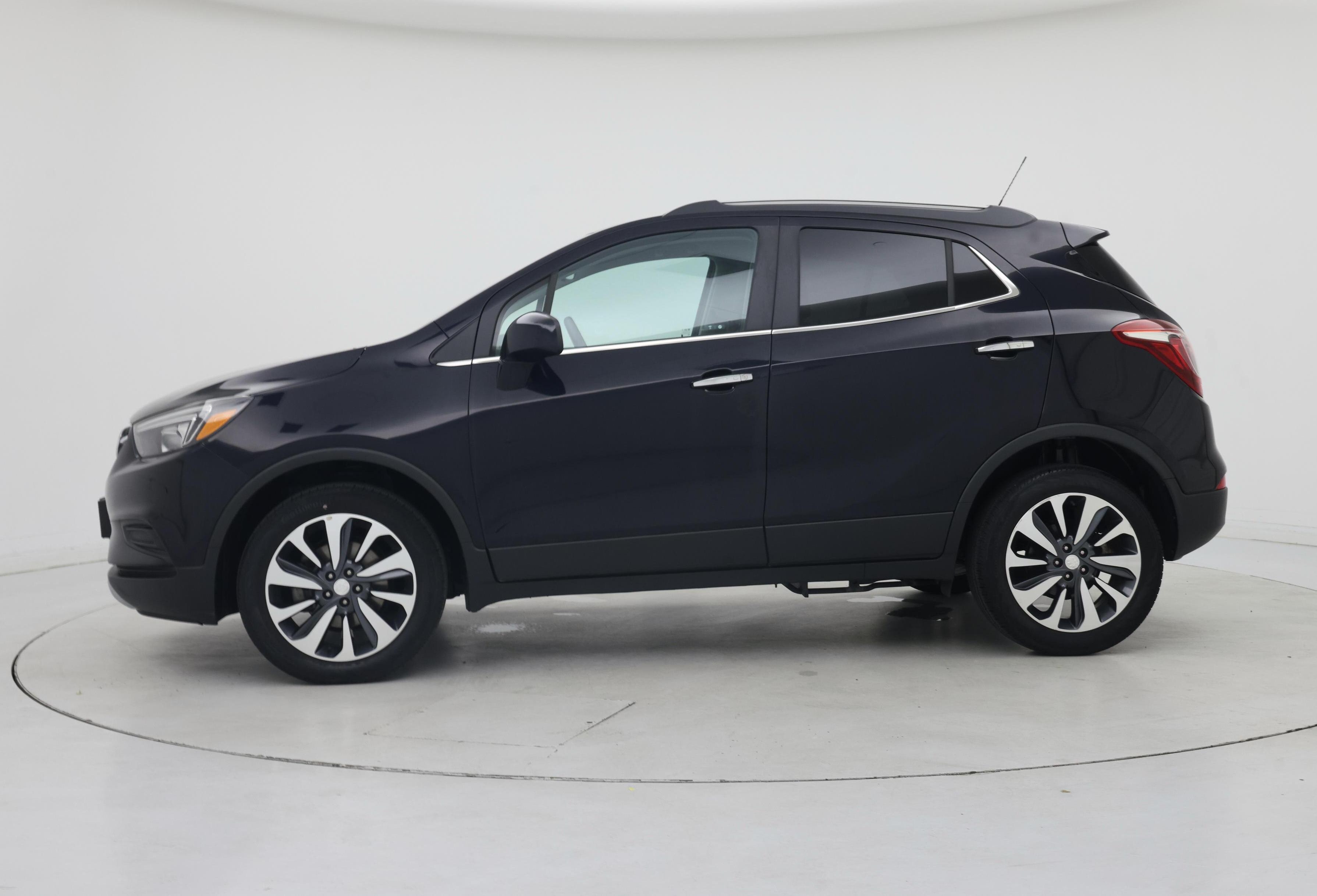 Thumbnail: 2021 Buick Encore - 3