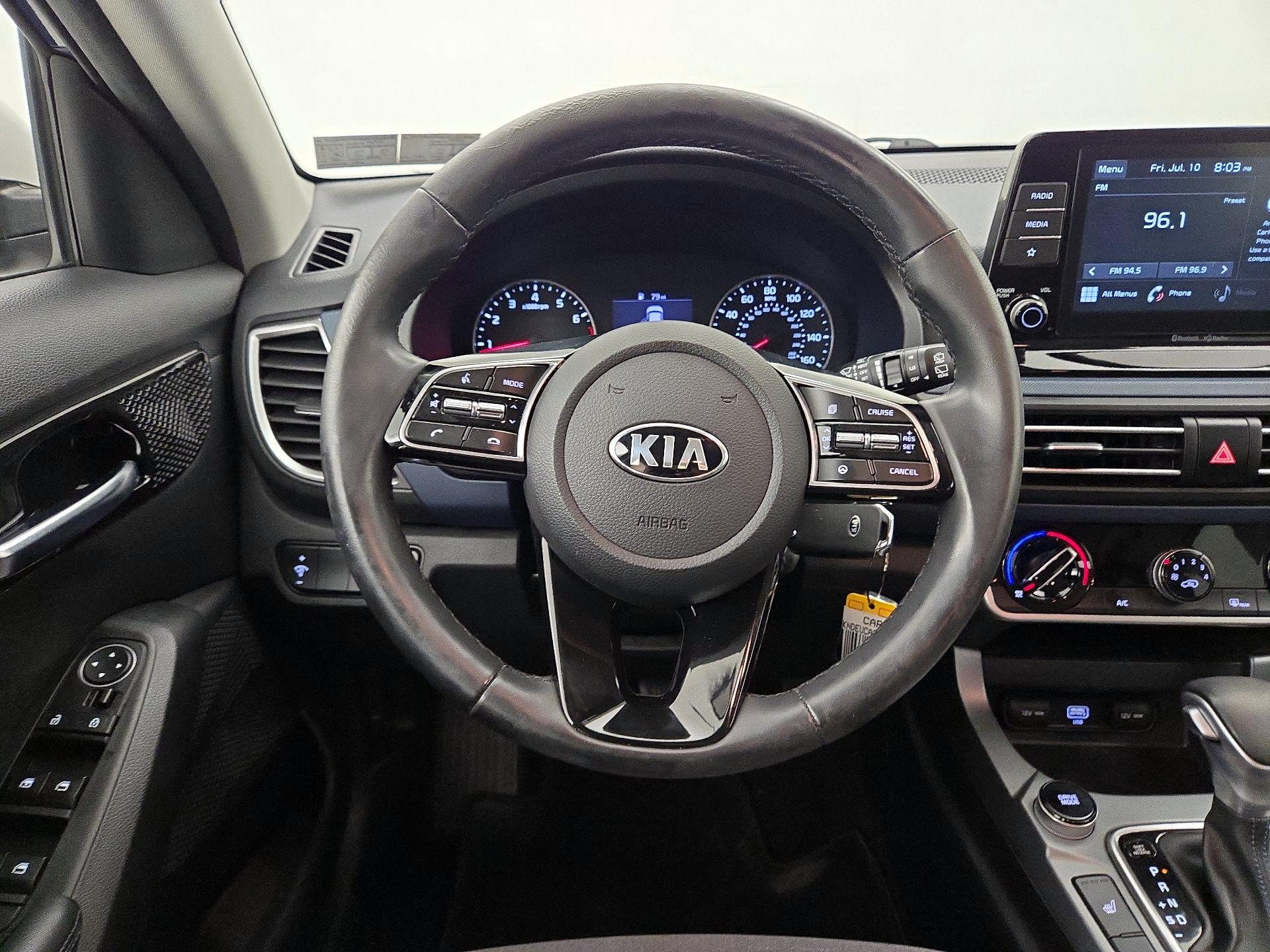 Thumbnail: 2021 Kia Seltos - 10