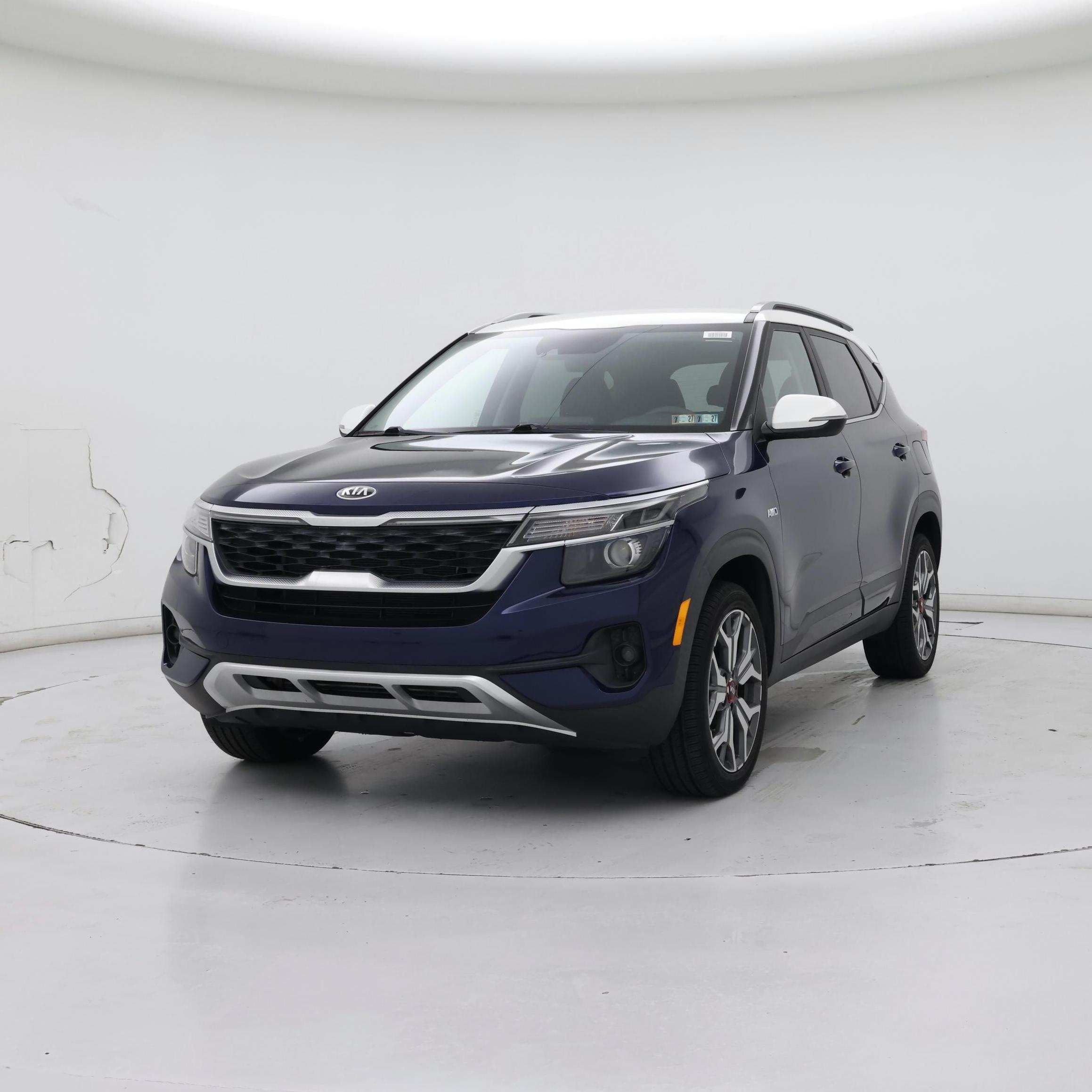 Thumbnail: 2021 Kia Seltos - 4