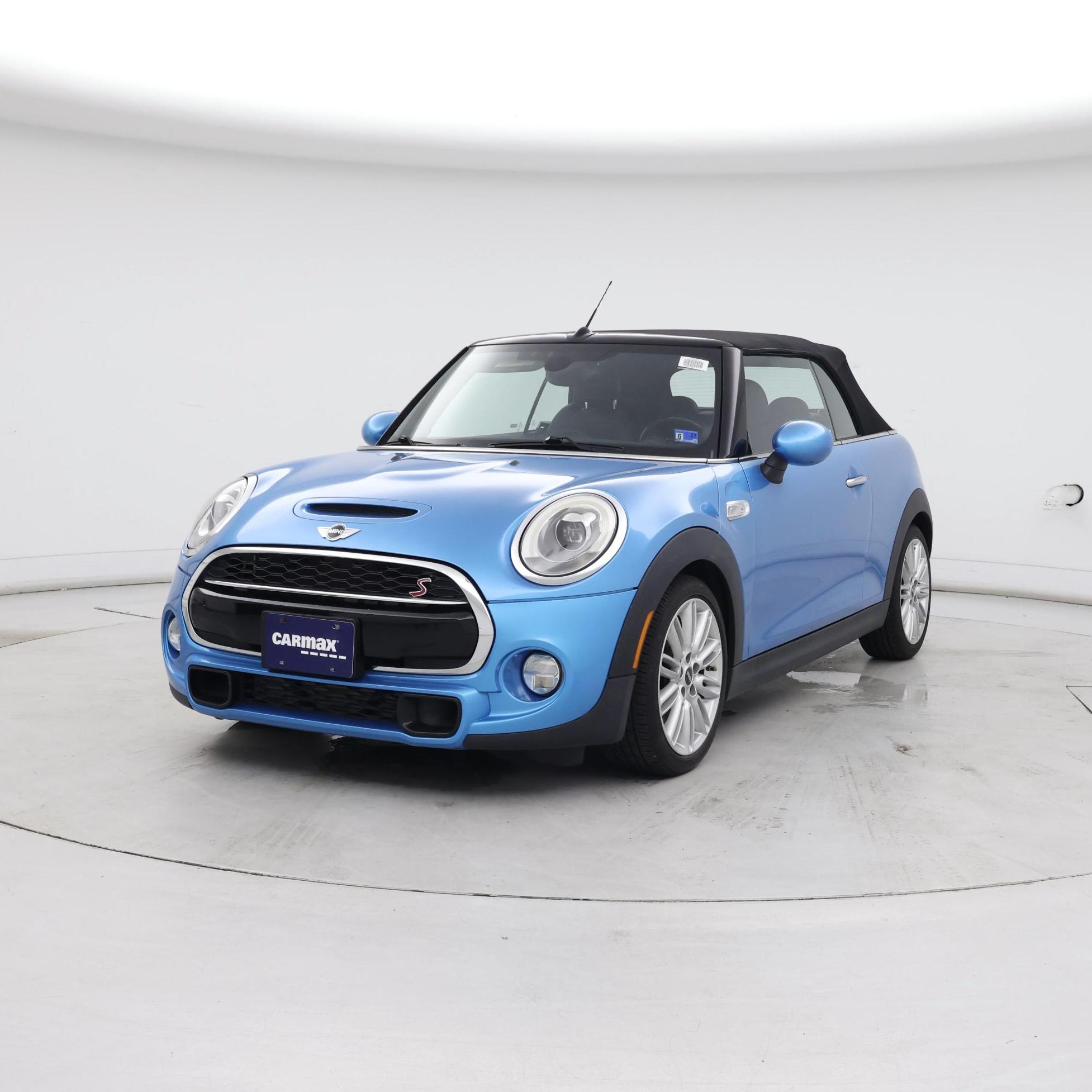 Thumbnail: 2017 MINI Cooper - 4