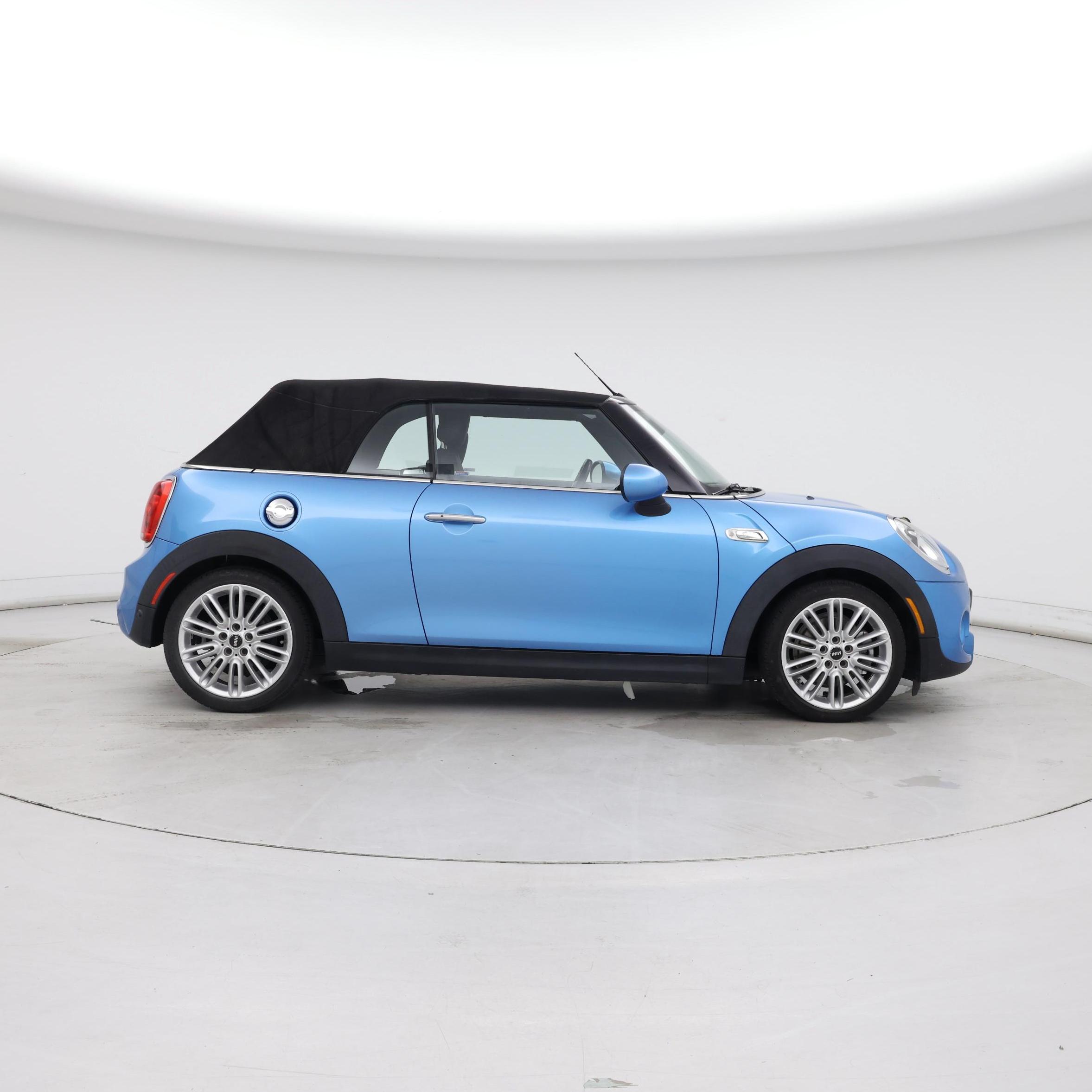 Thumbnail: 2017 MINI Cooper - 7