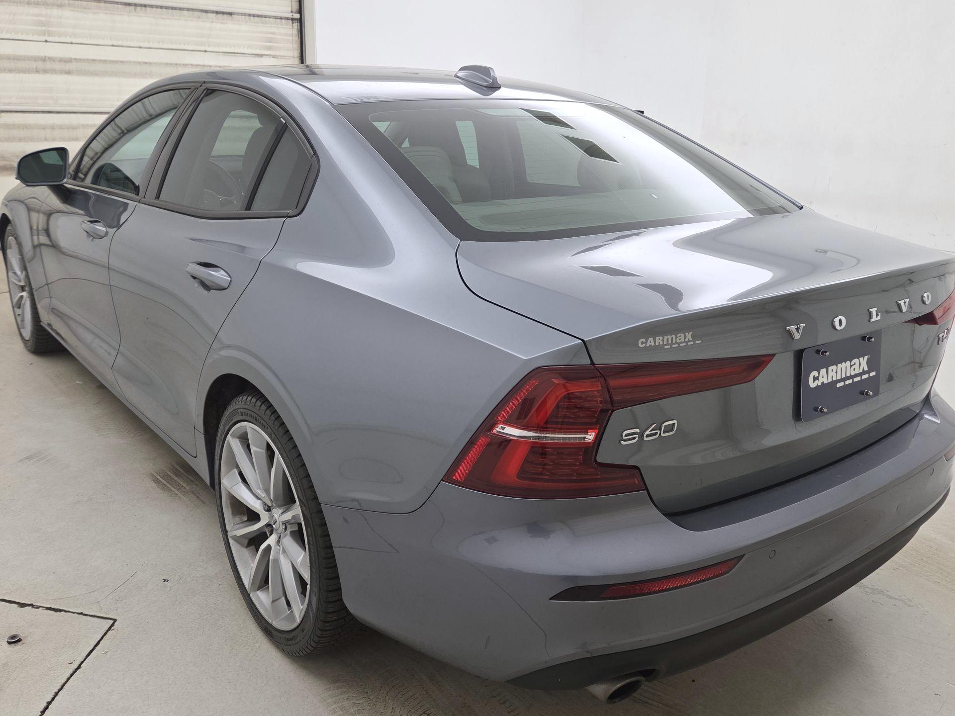 Thumbnail: 2021 Volvo S60 - 7