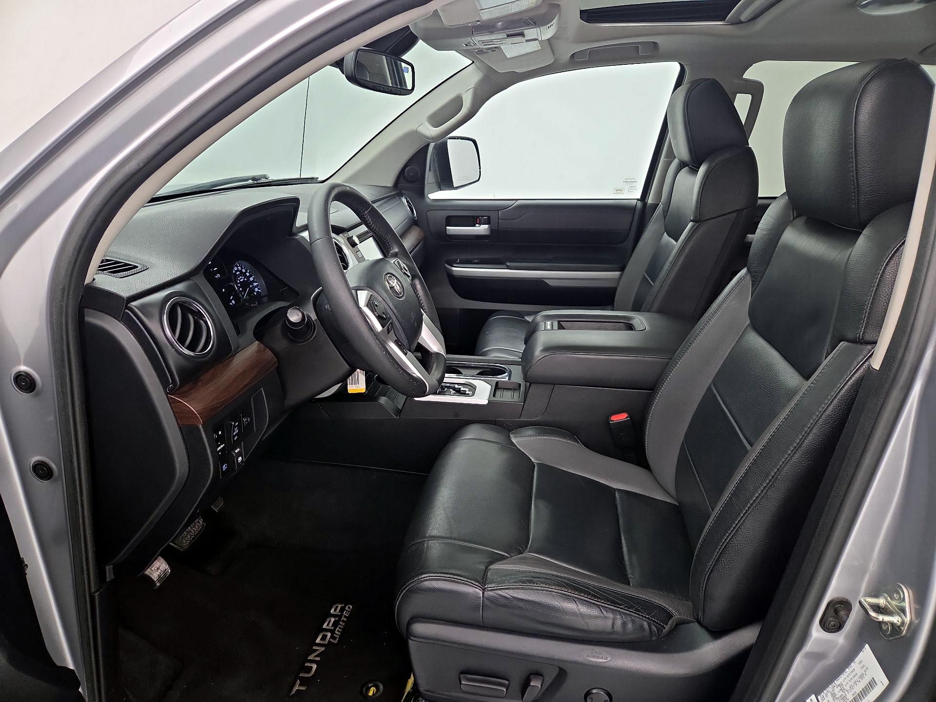 Thumbnail: 2018 Toyota Tundra - 11