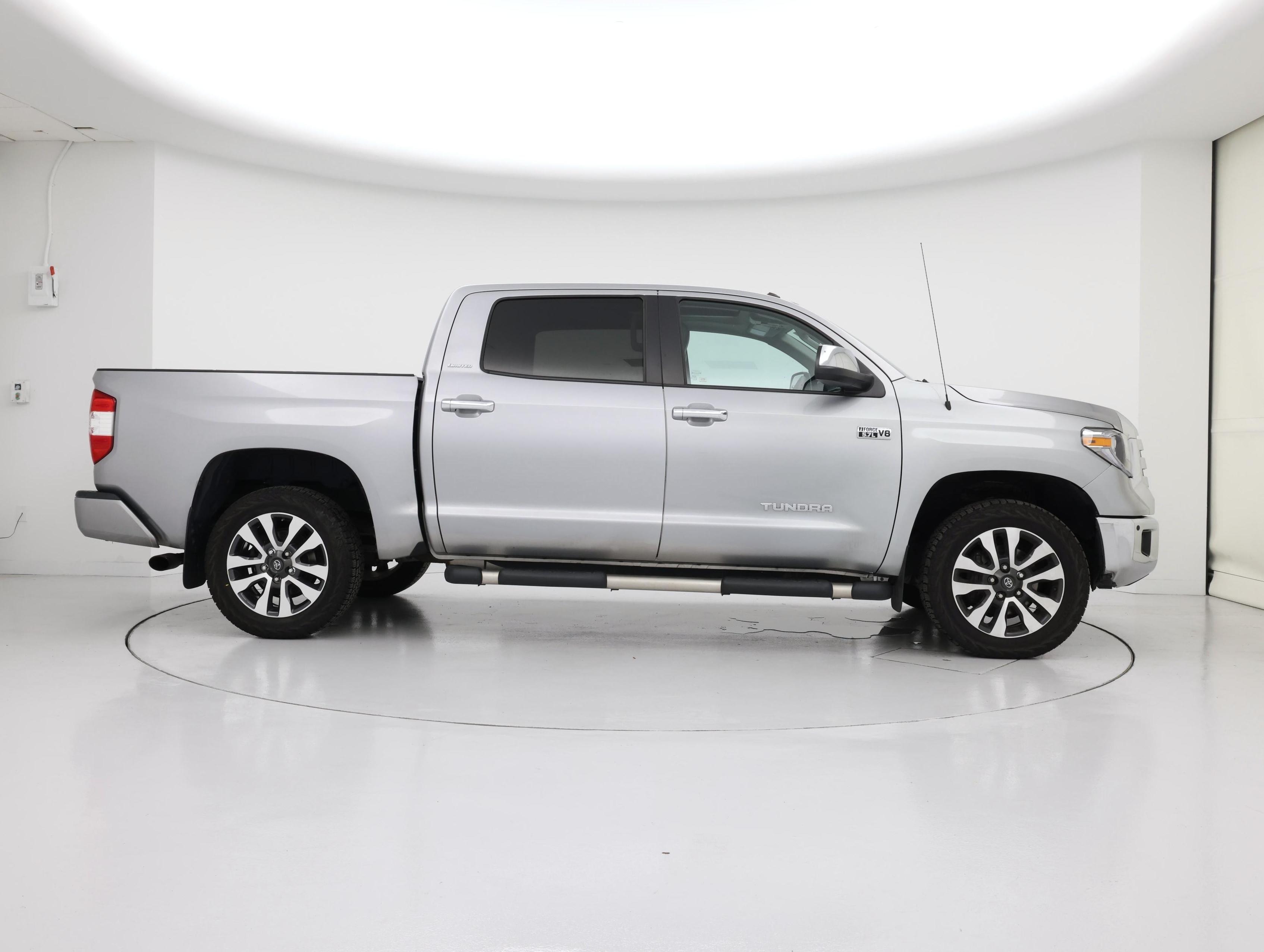 Thumbnail: 2018 Toyota Tundra - 7