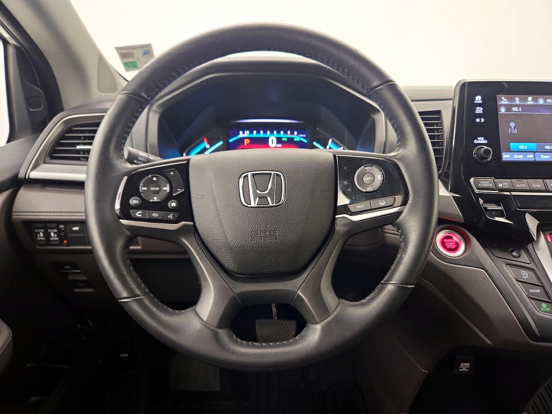 Thumbnail: 2020 Honda Odyssey - 10