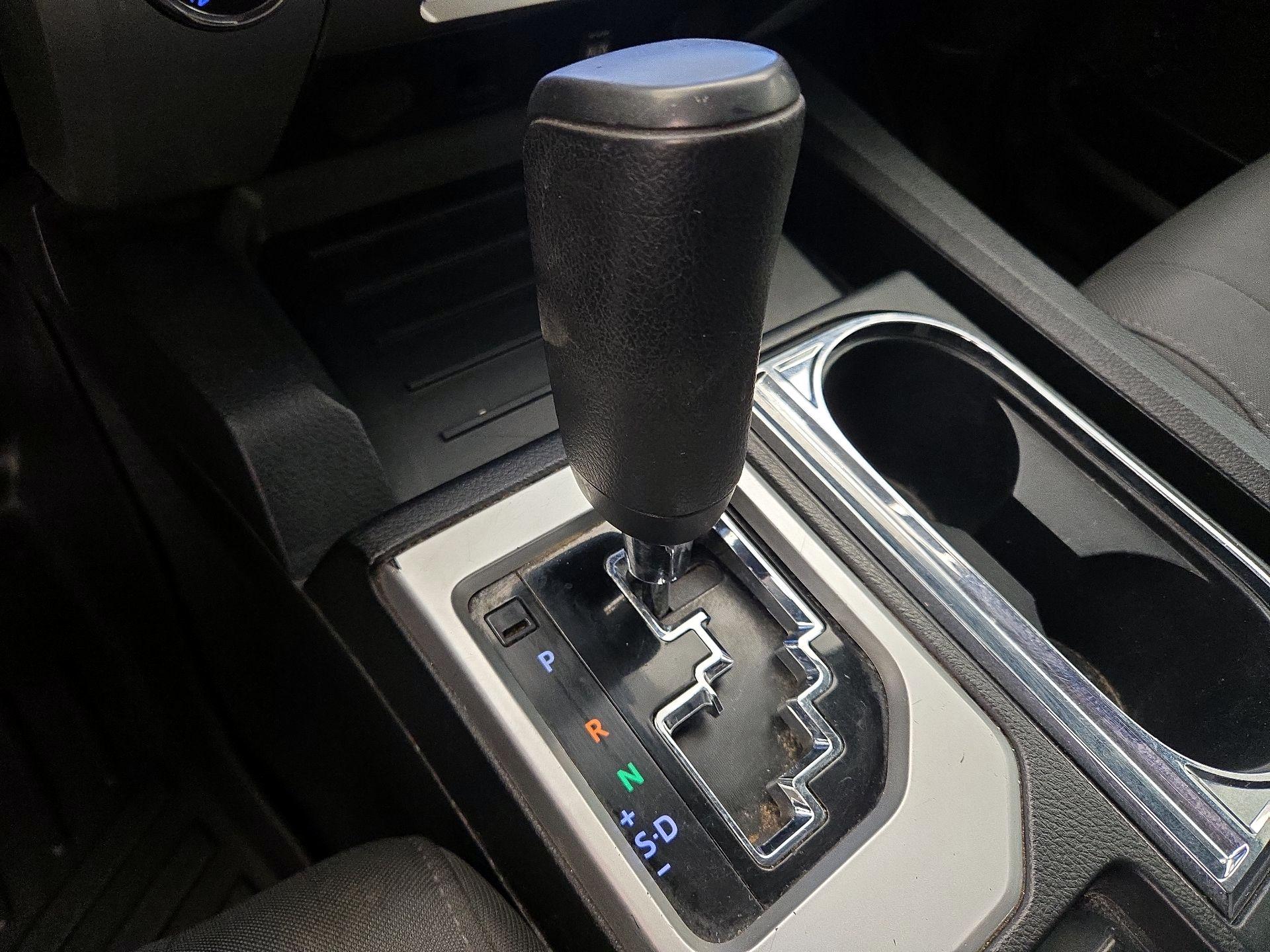 Thumbnail: 2019 Toyota Tundra - 18