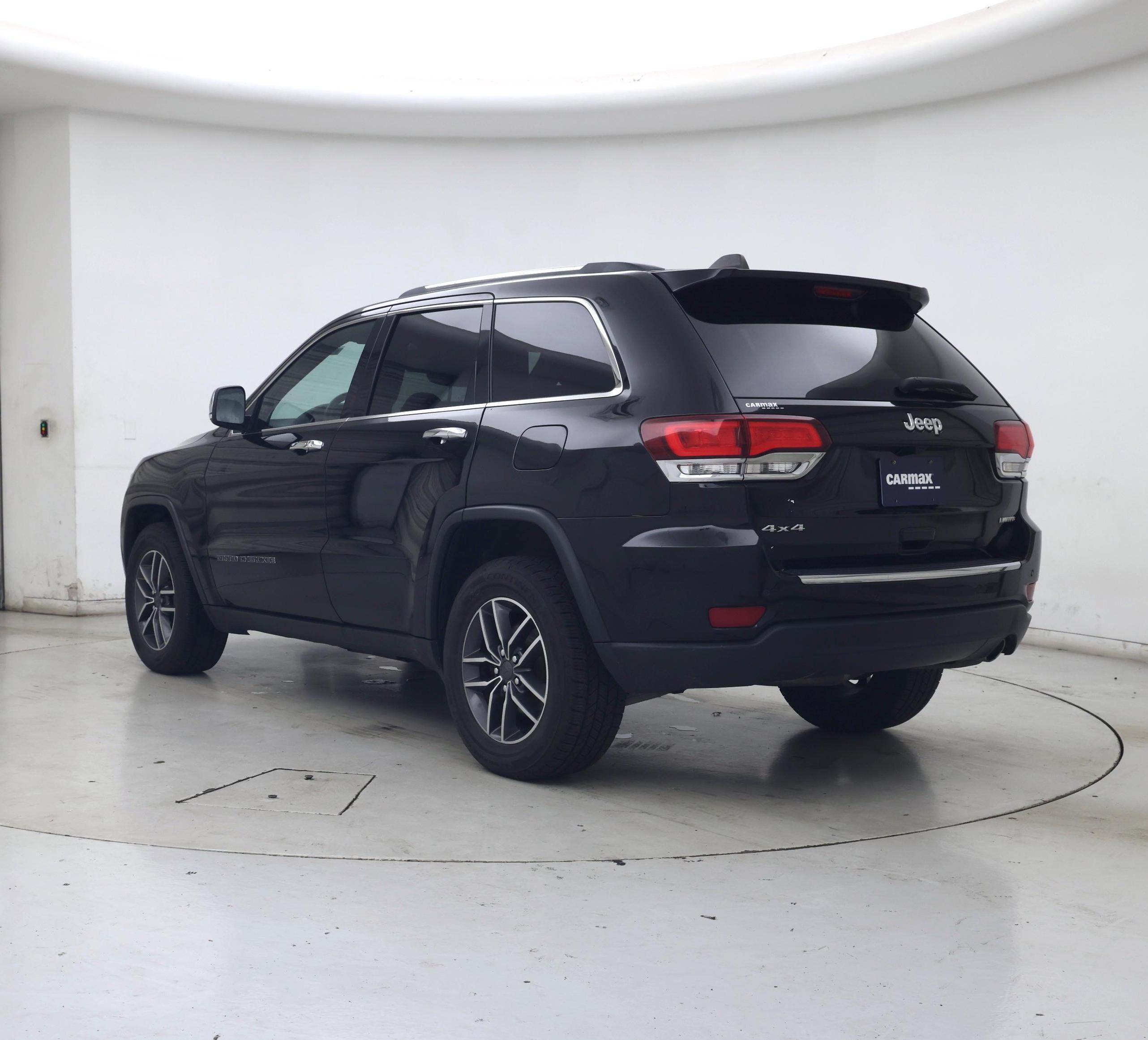 Thumbnail: 2020 Jeep Grand Cherokee - 2