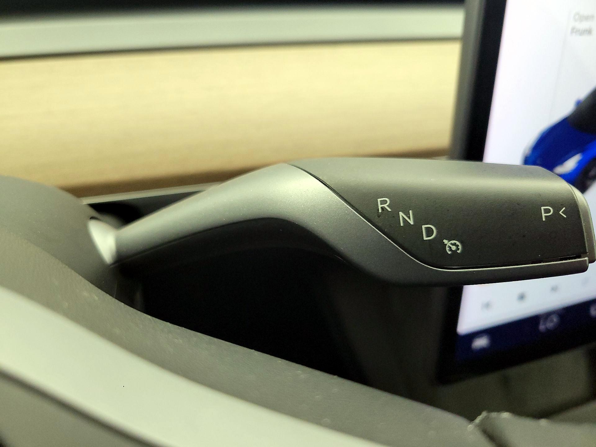 Thumbnail: 2021 Tesla Model 3 - 17