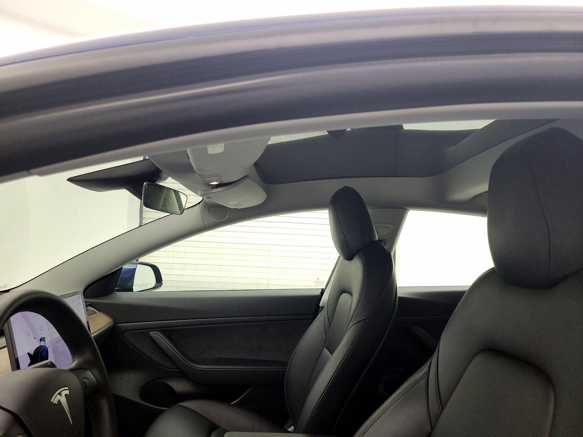 Thumbnail: 2021 Tesla Model 3 - 18