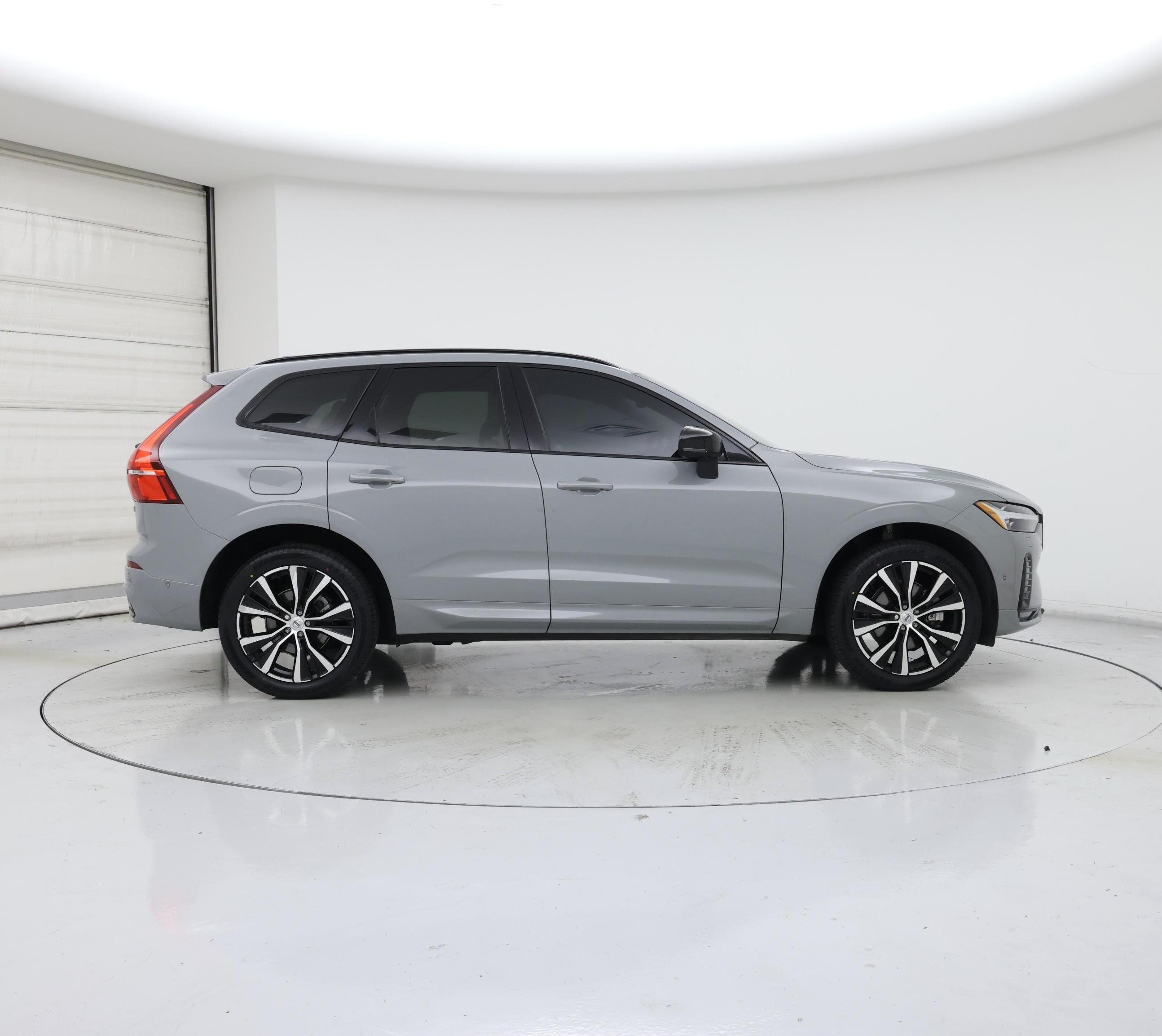Thumbnail: 2024 Volvo XC60 - 7
