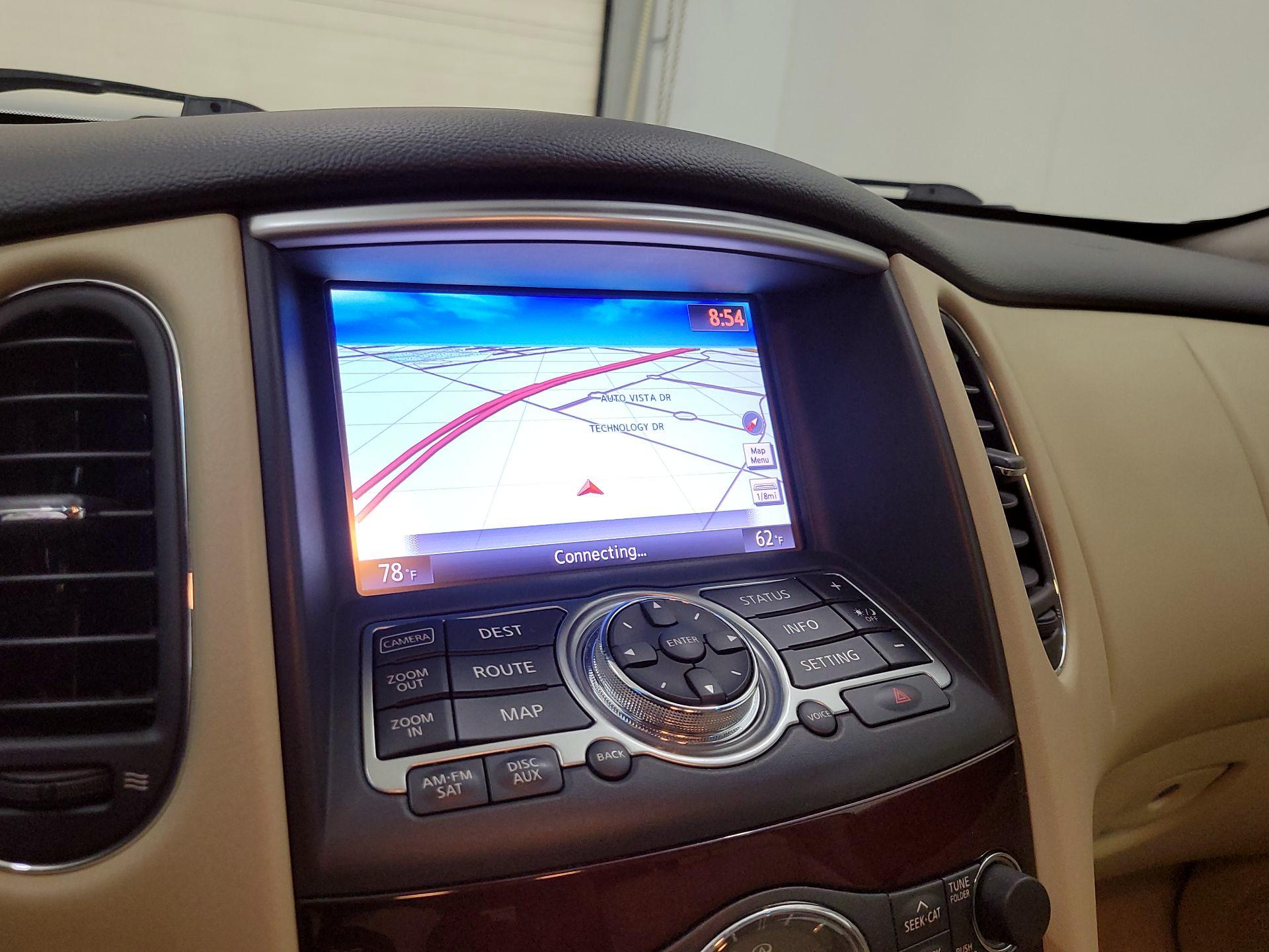 Thumbnail: 2016 INFINITI QX50 - 13